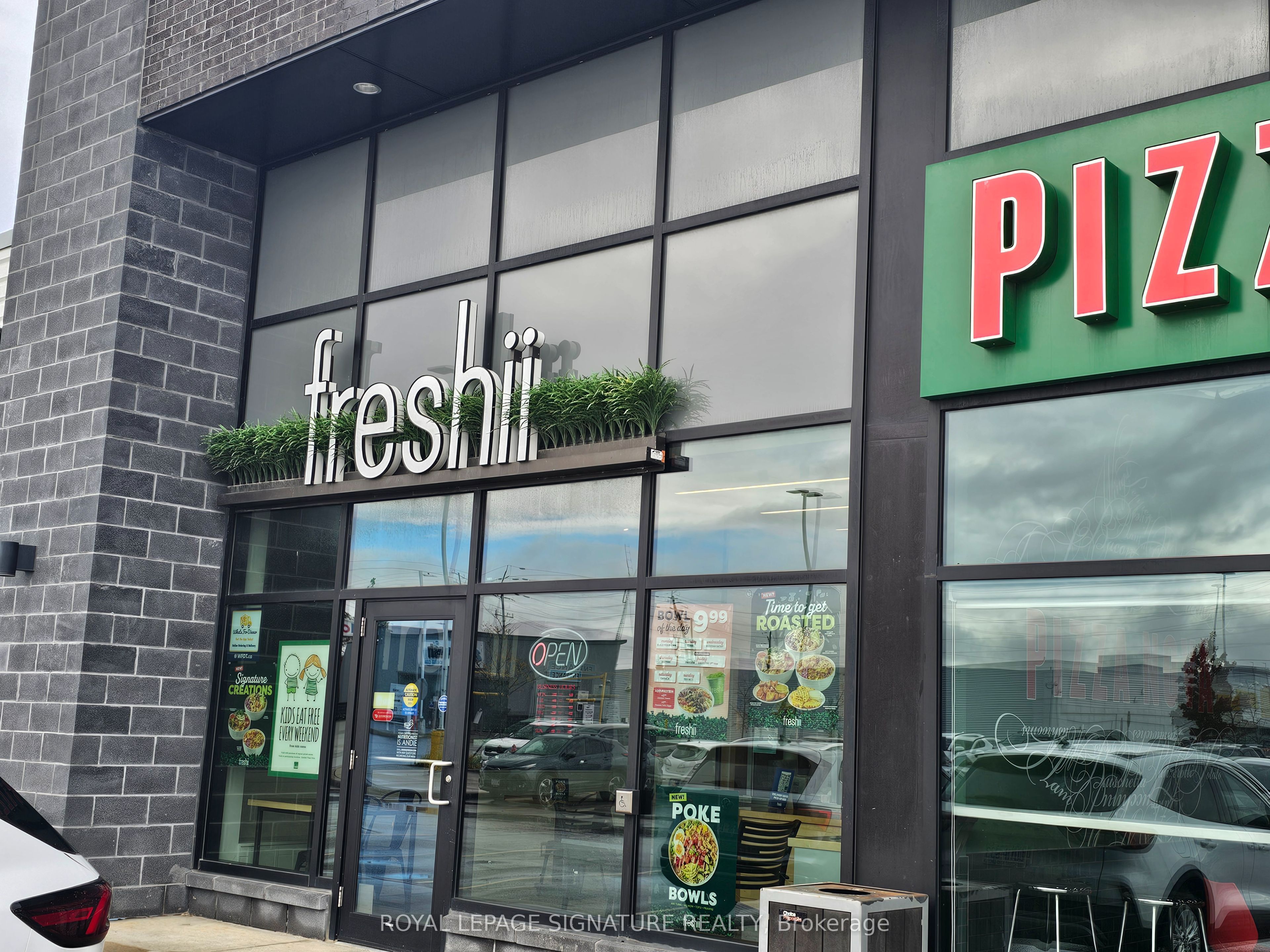 1484 Innisfil Beach Rd Property Photo 16