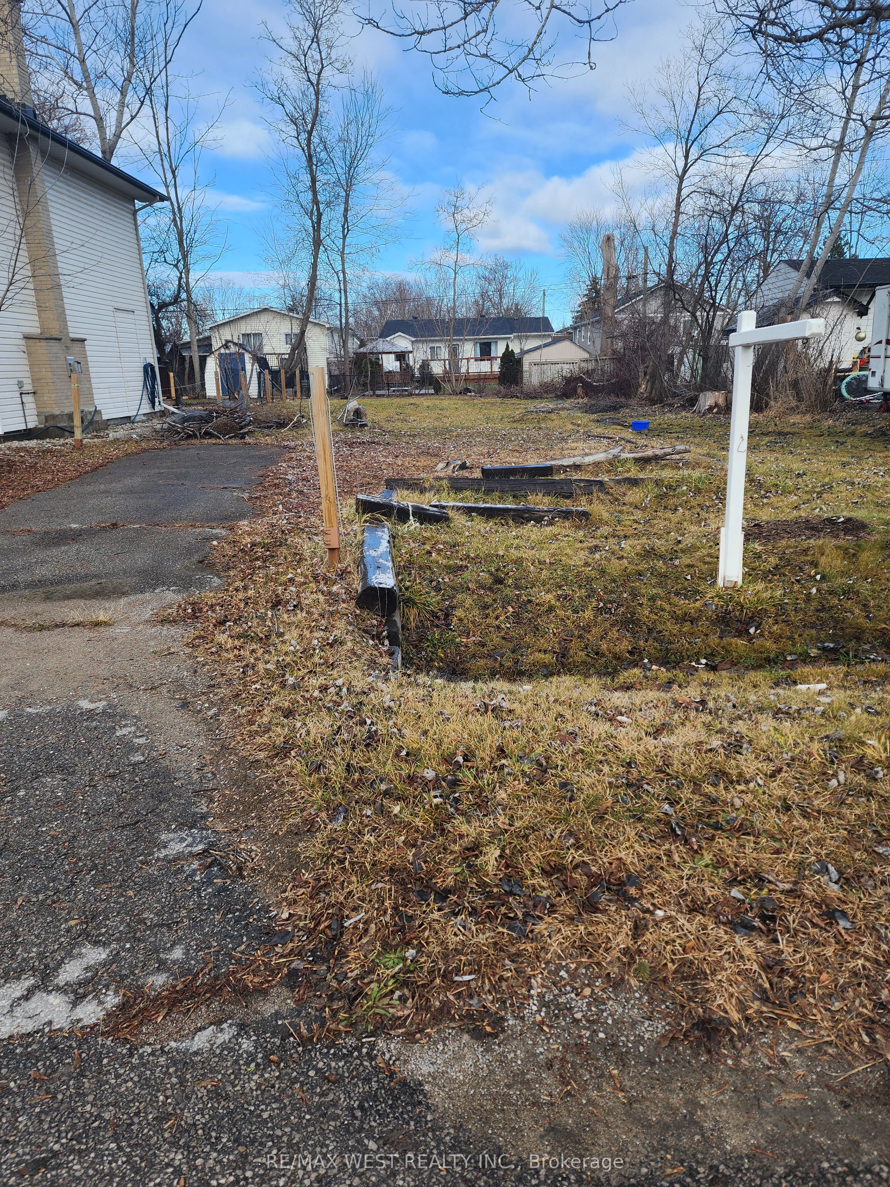 310 Terrace Drive Property Photo 3