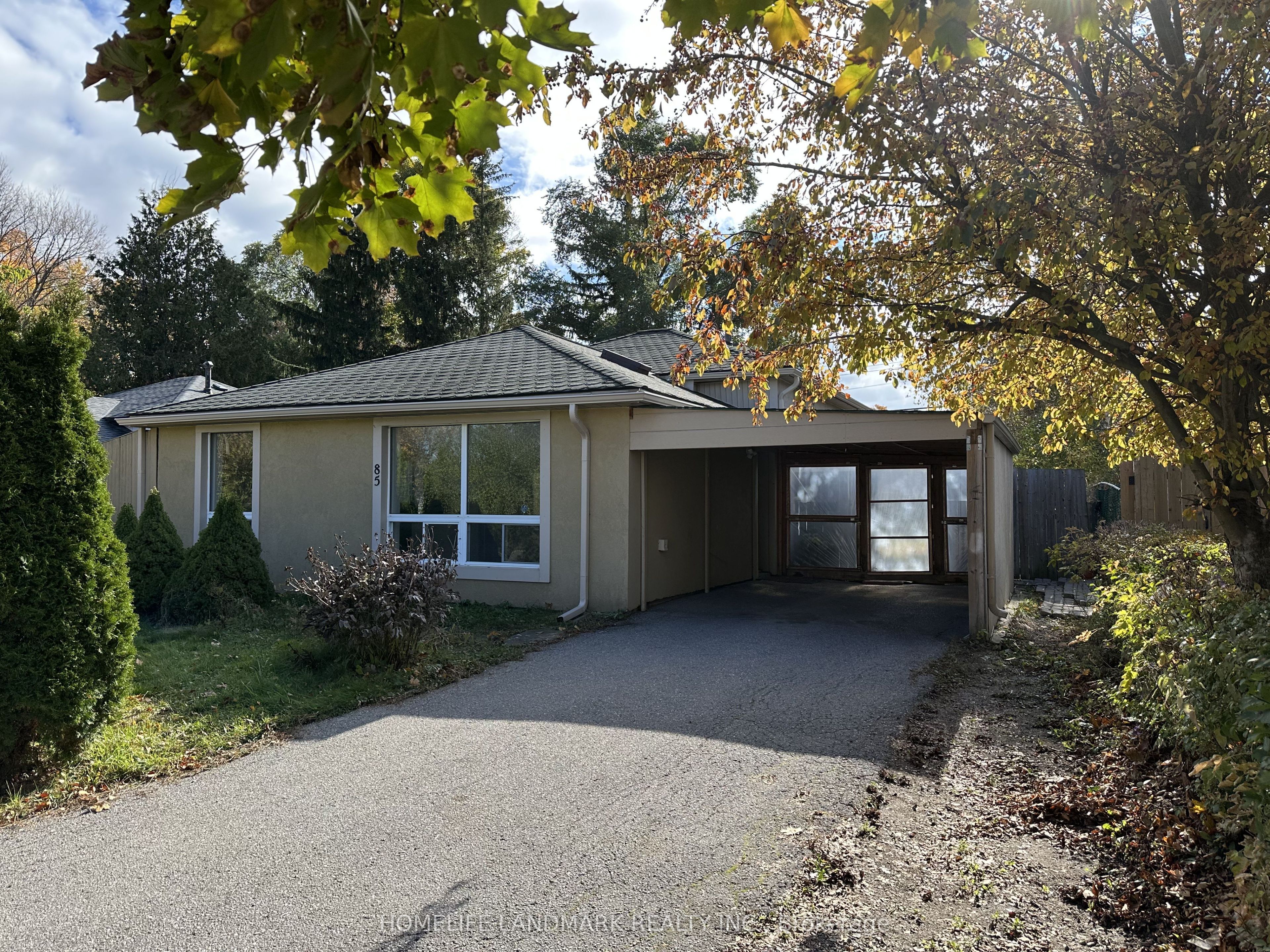 85 Aurora Heights Drive Property Photo 1