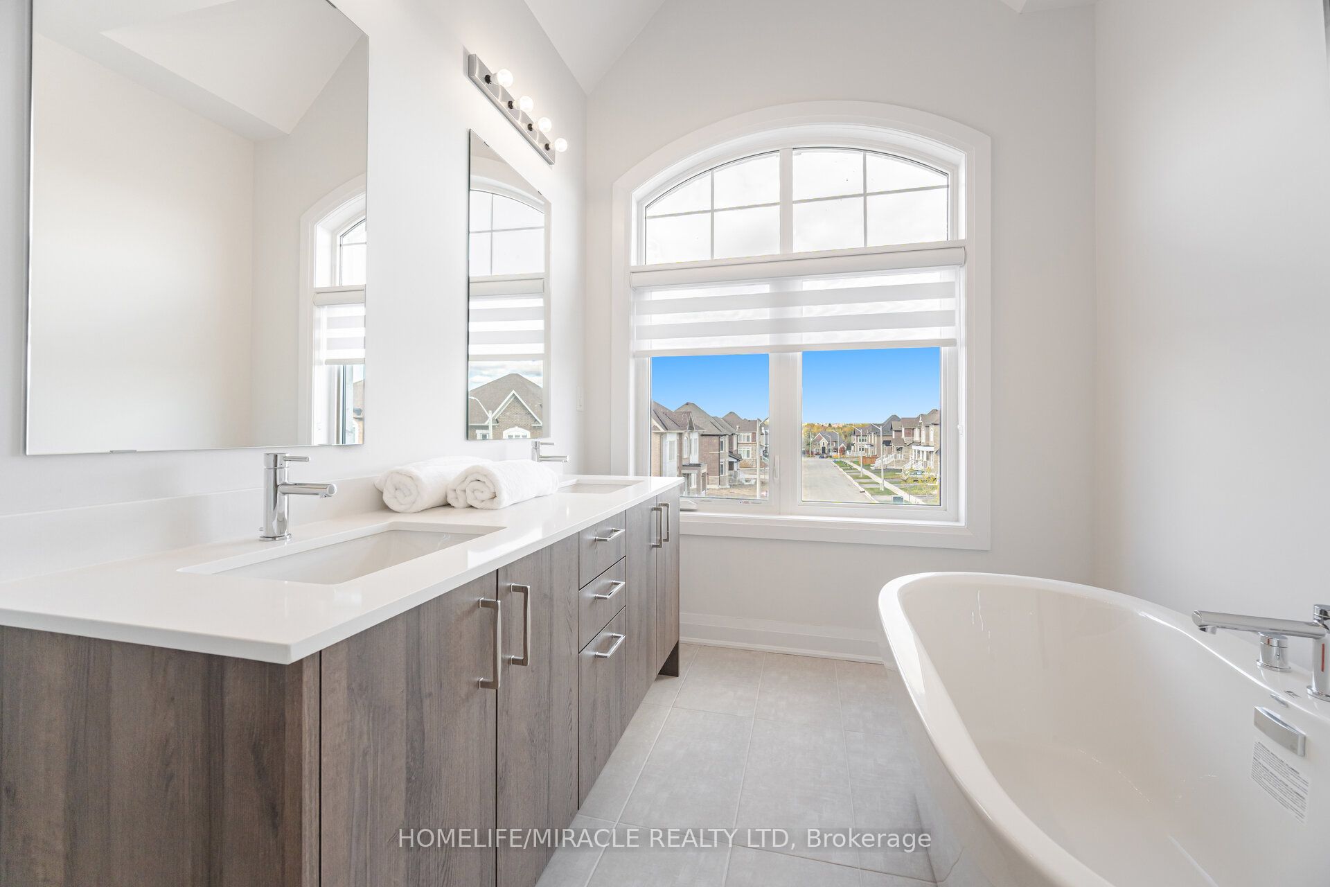 151 Seguin Street Property Photo 23