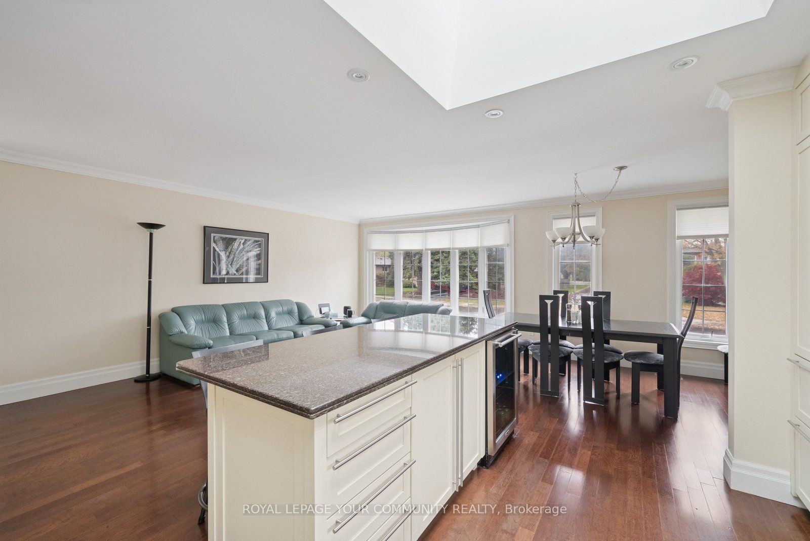 402 Palmer Avenue Property Photo 8