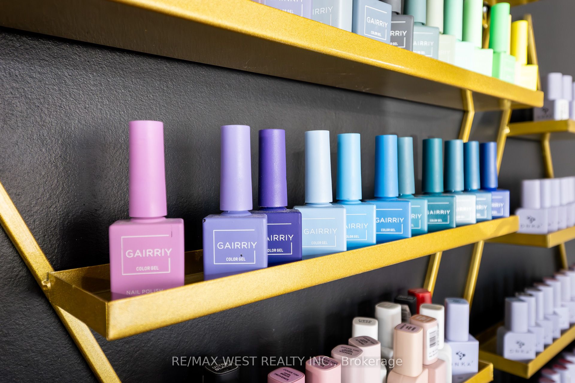 2396 Major Mackenzie Dr W Property Photo 28