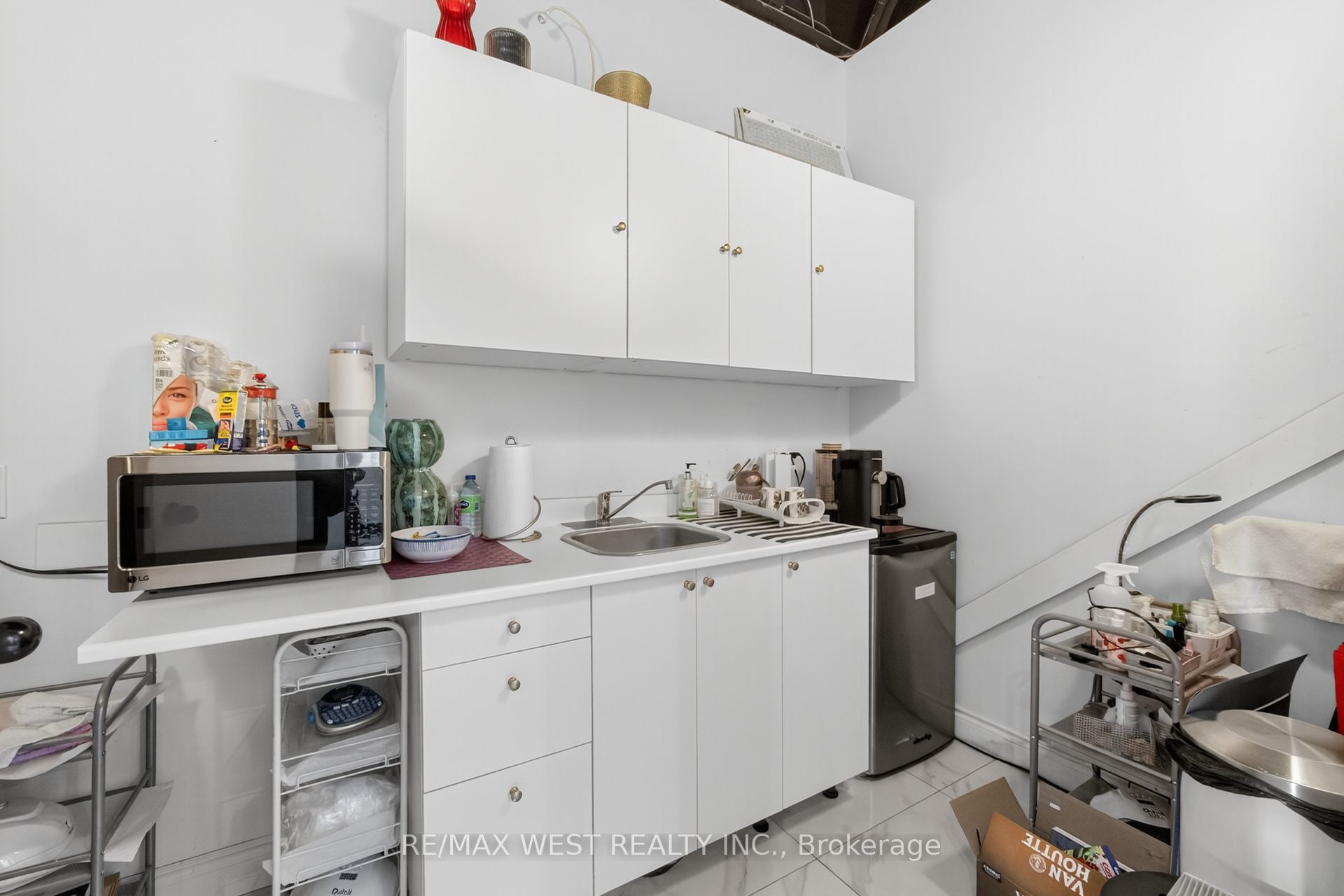 2396 Major Mackenzie Dr W Property Photo 35