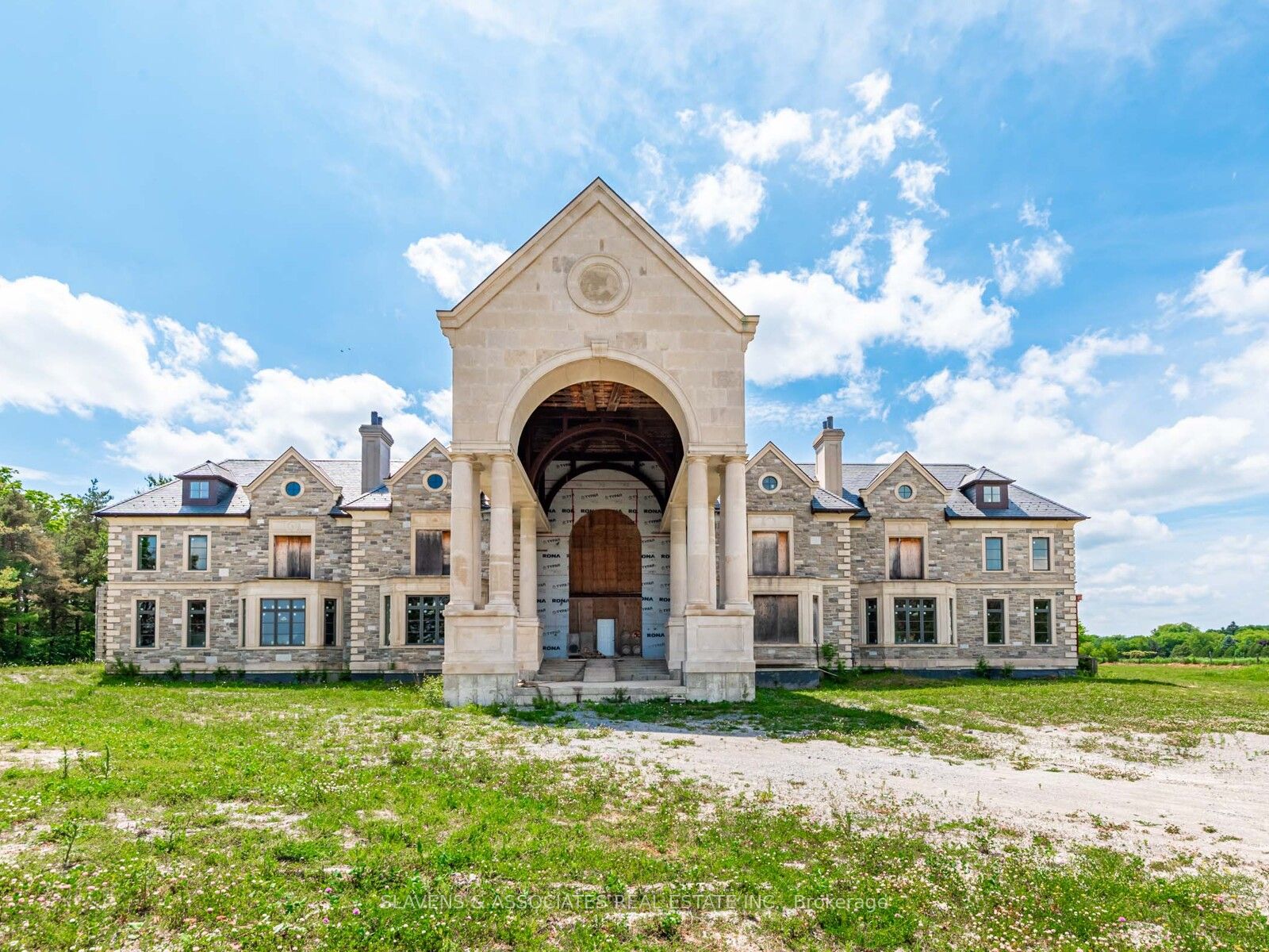 12068 Mccowan Road Property Photo 1