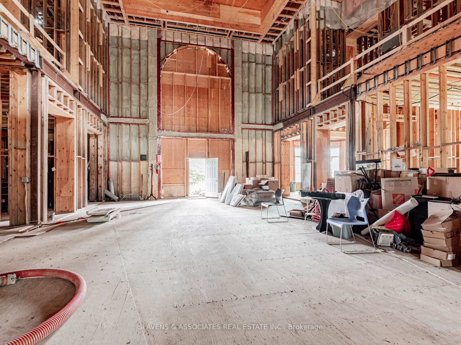 12068 Mccowan Road Property Photo 4