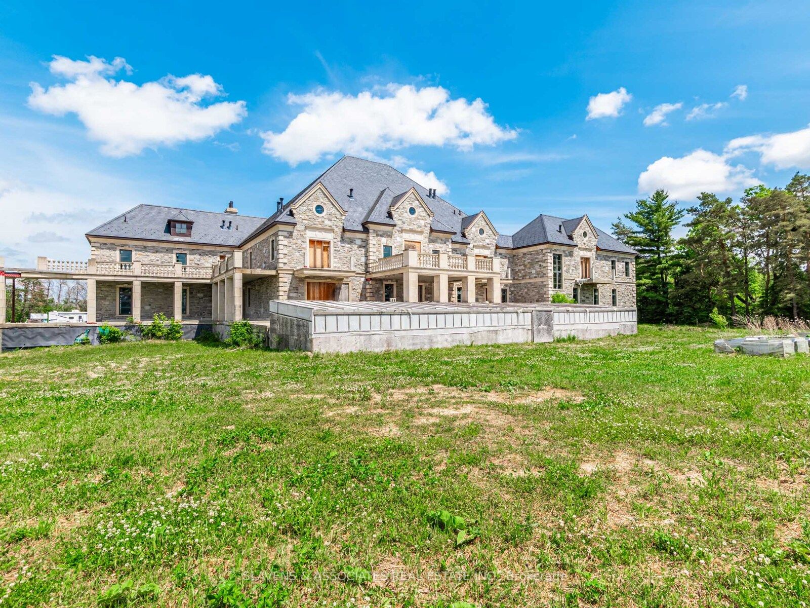 12068 Mccowan Road Property Photo 28