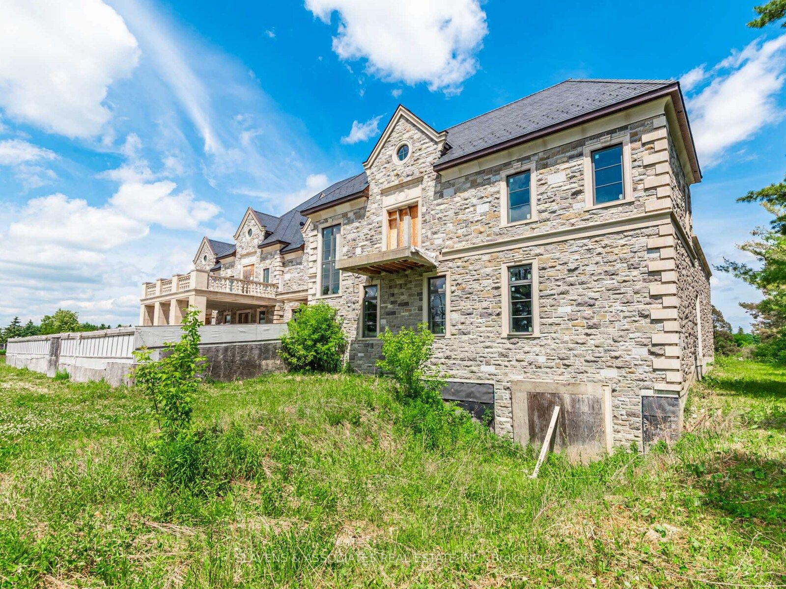 12068 Mccowan Road Property Photo 29