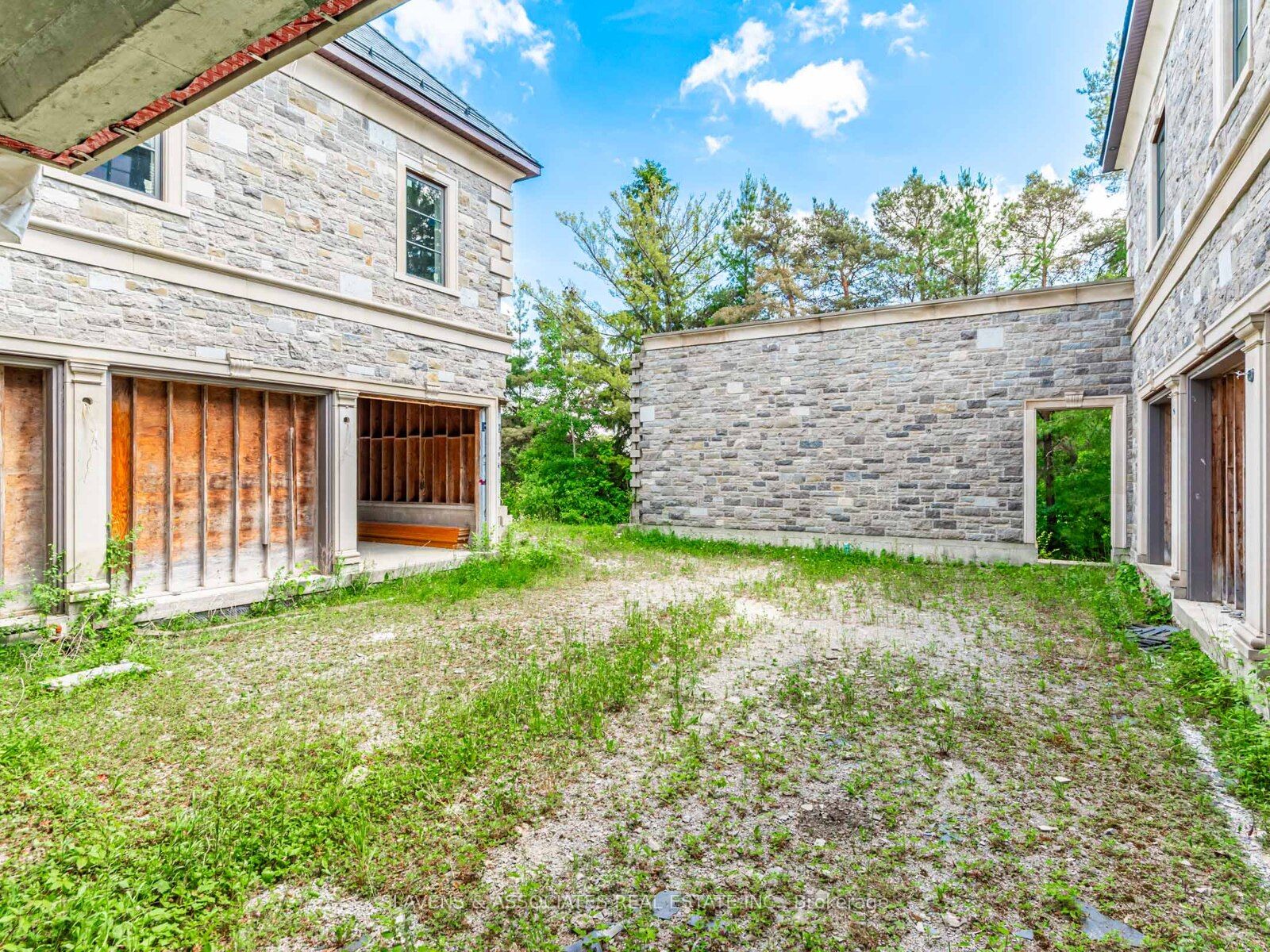 12068 Mccowan Road Property Photo 30