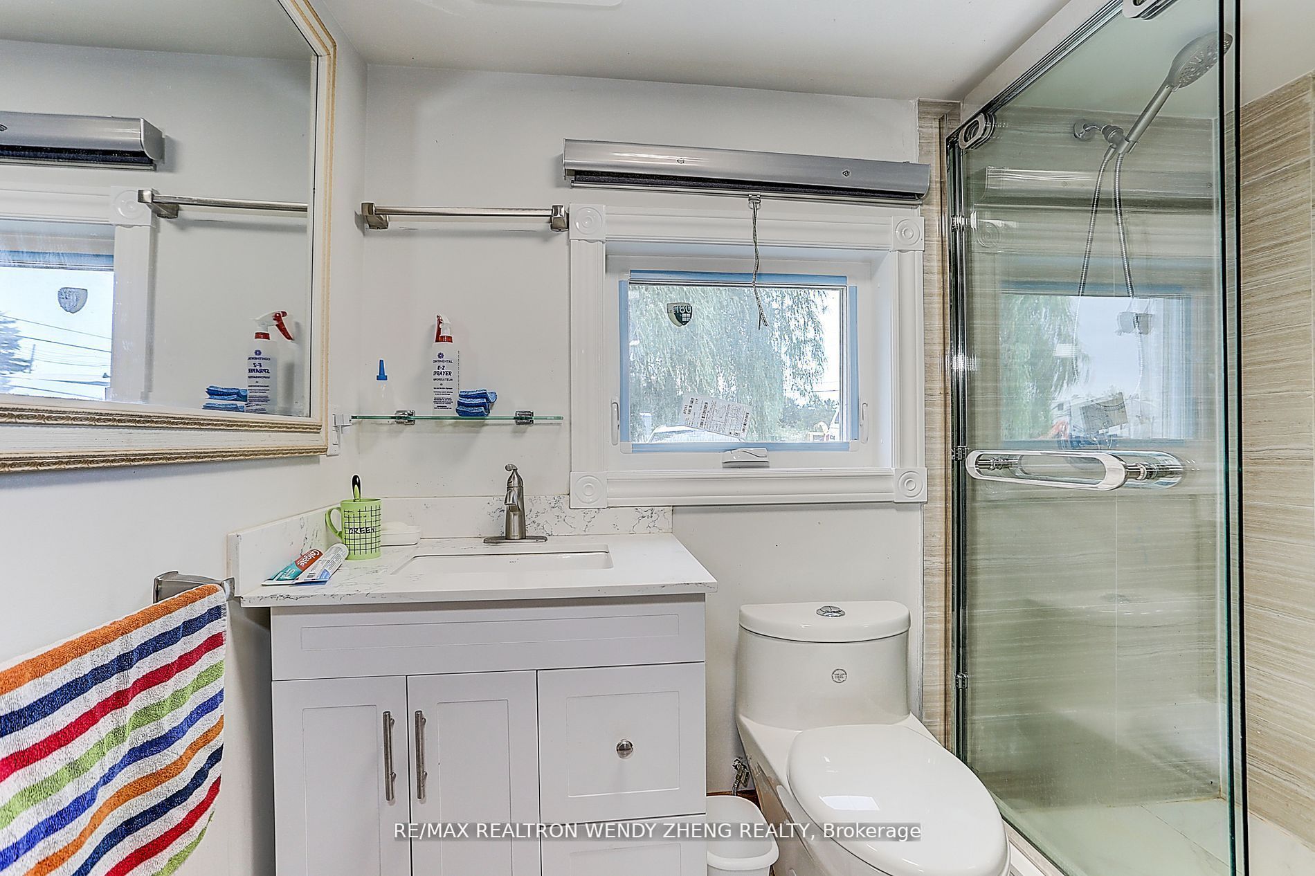 22478 Leslie St Property Photo 19