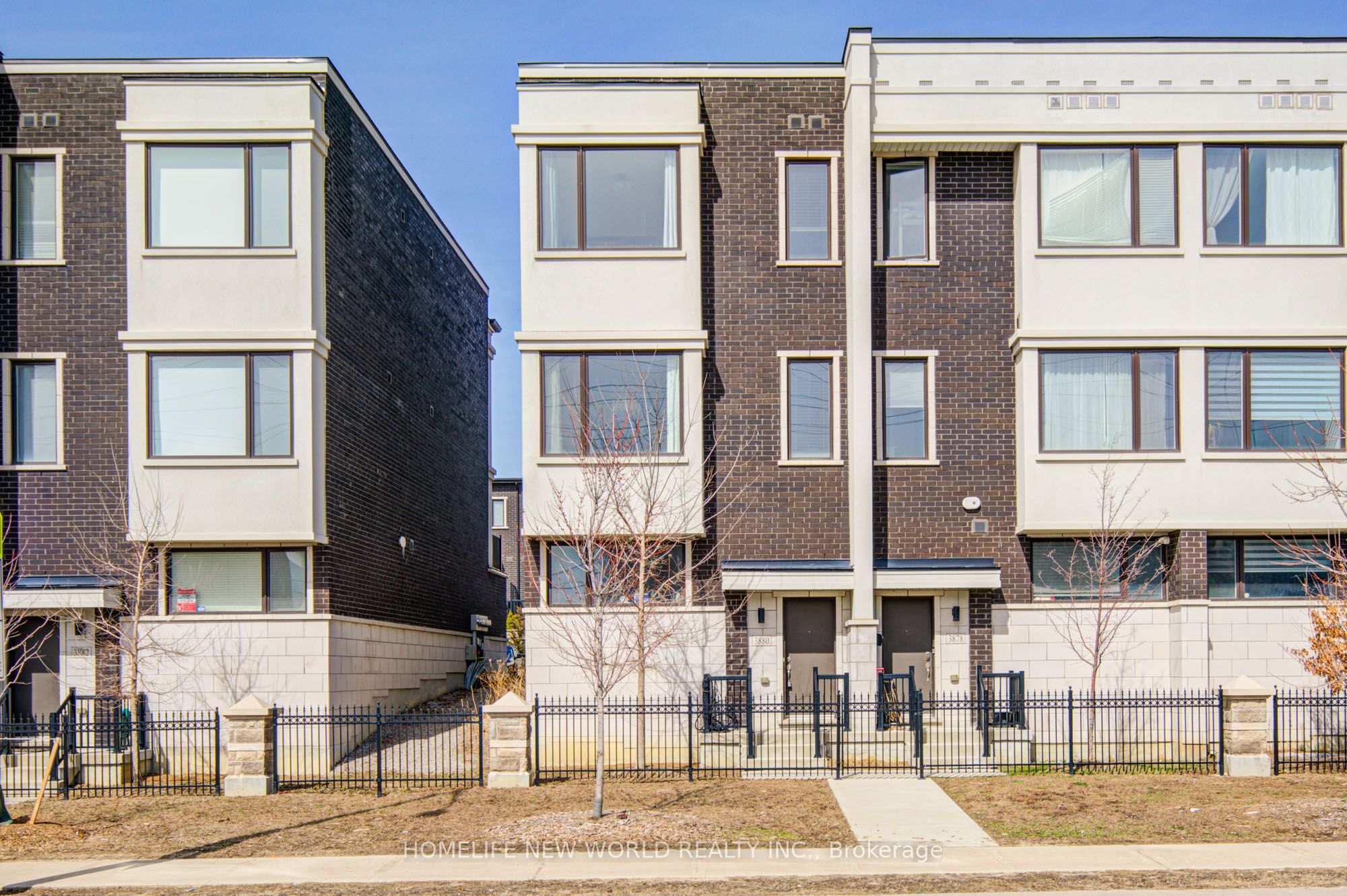 3880 Major Mackenzie Drive Property Photo