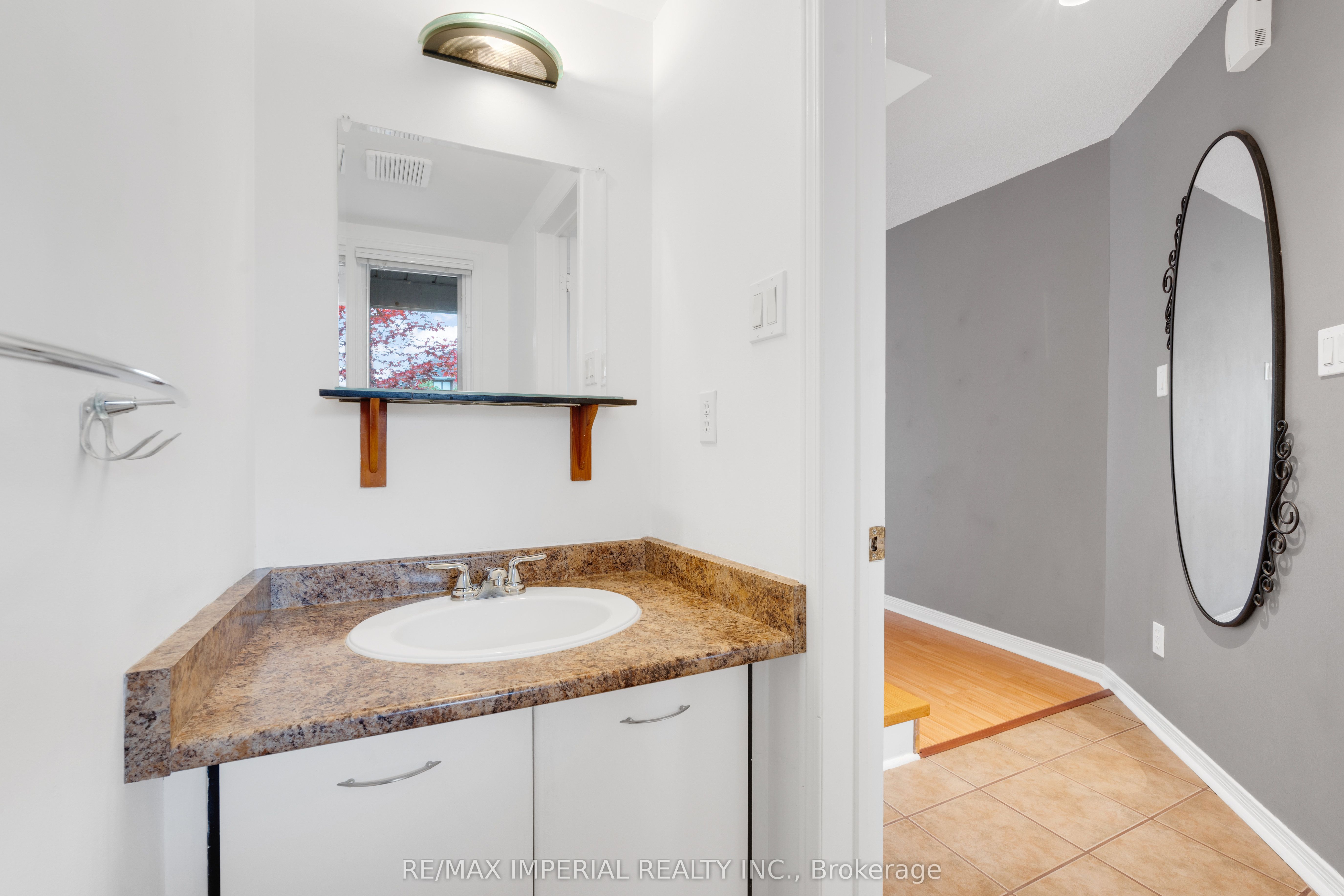 99 Islay Crescent Property Photo 9