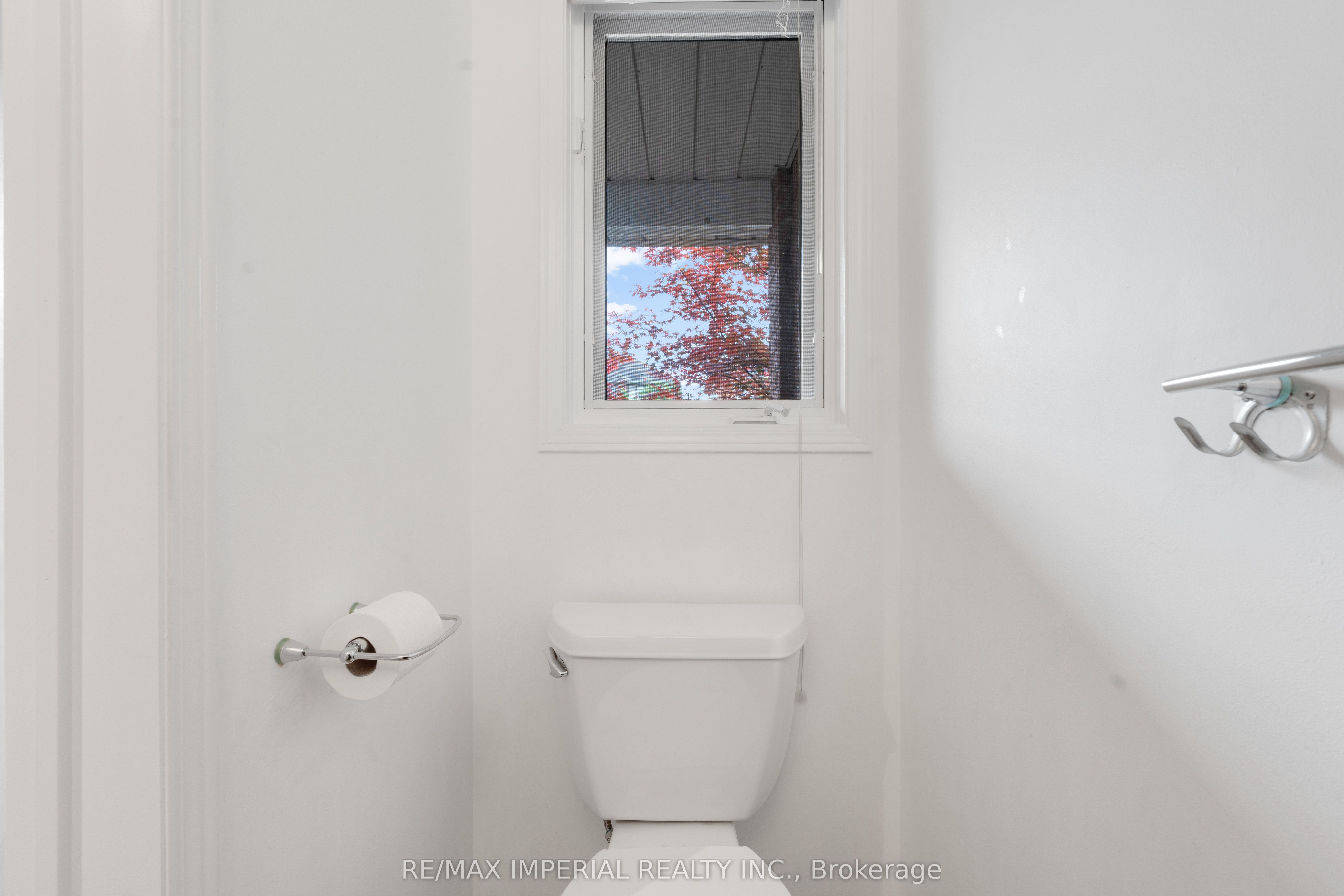 99 Islay Crescent Property Photo 10