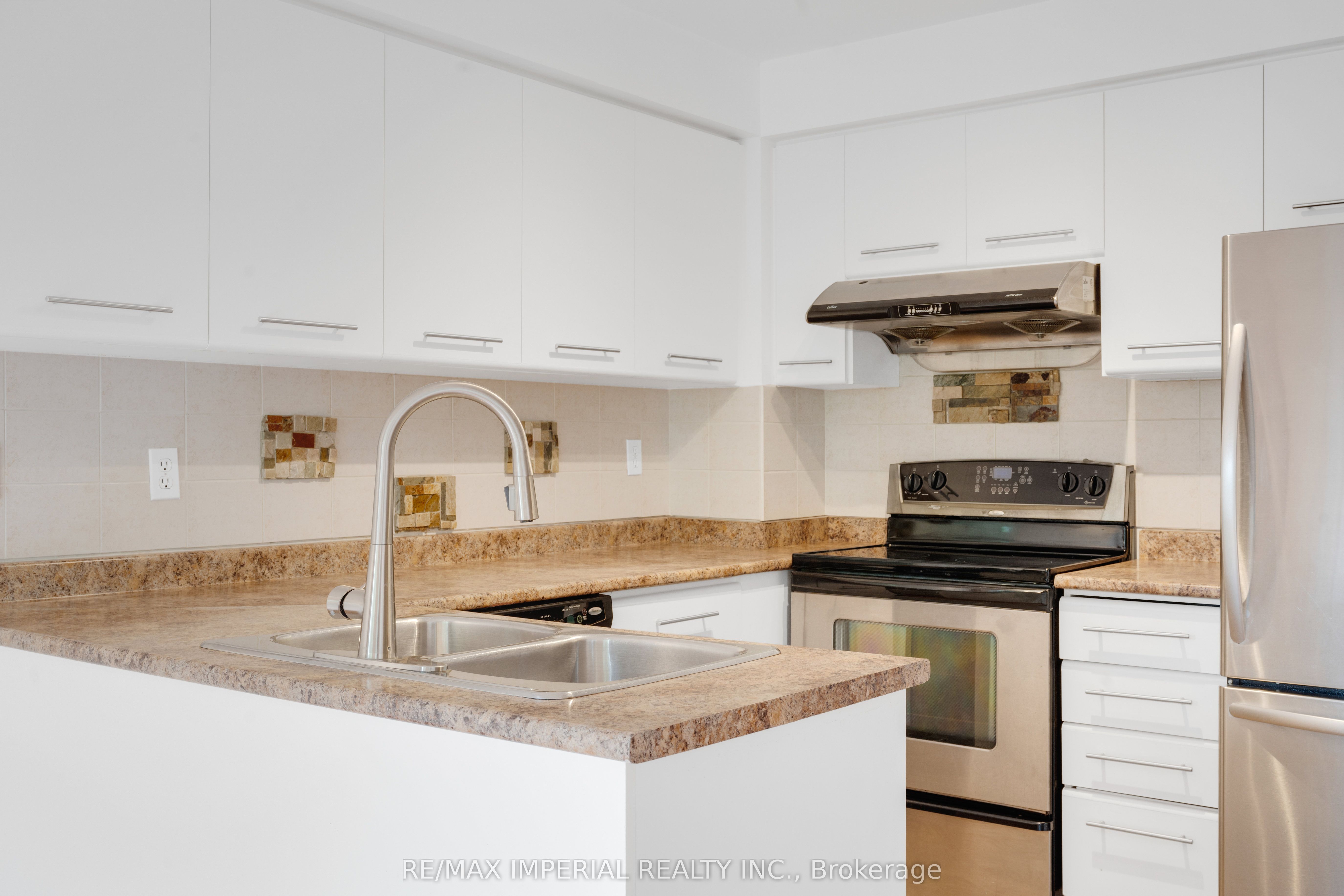 99 Islay Crescent Property Photo 14