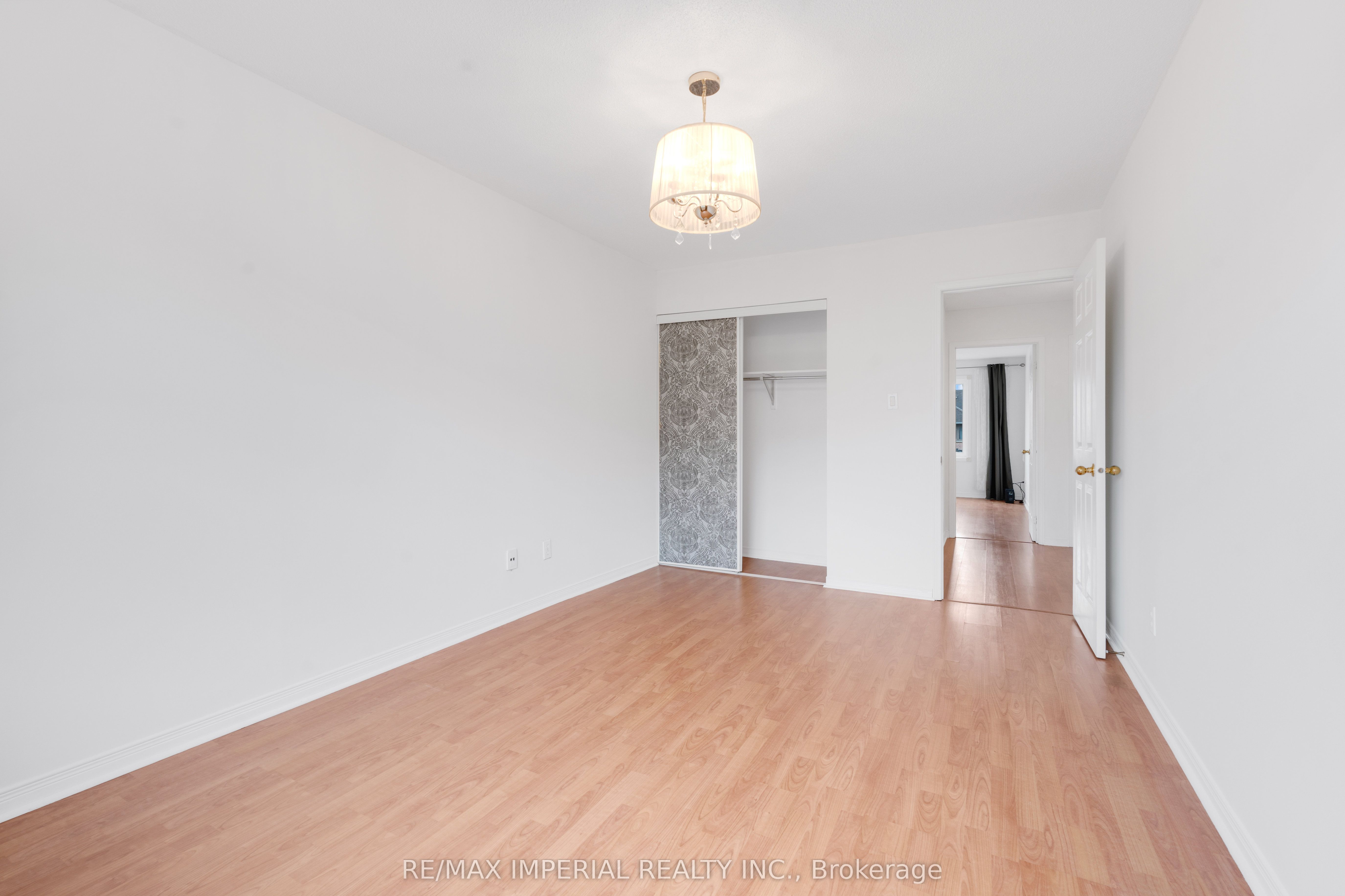 99 Islay Crescent Property Photo 27