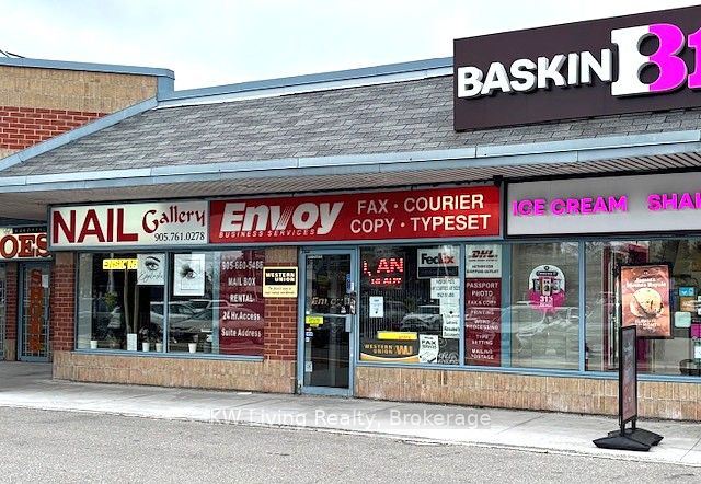 800 Steeles Avenue W B13 Property Photo 3