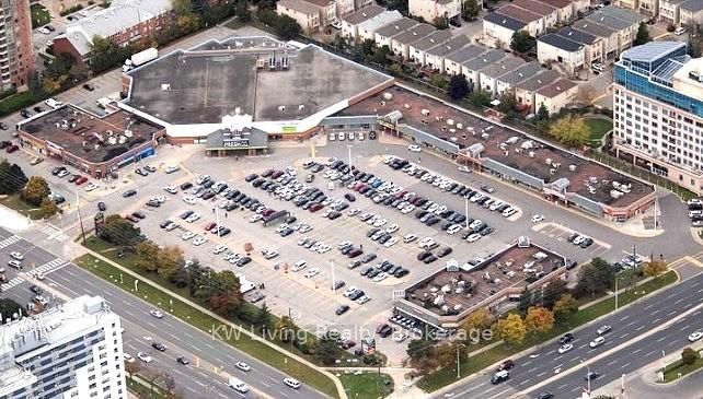 800 Steeles Avenue W B13 Property Photo 8