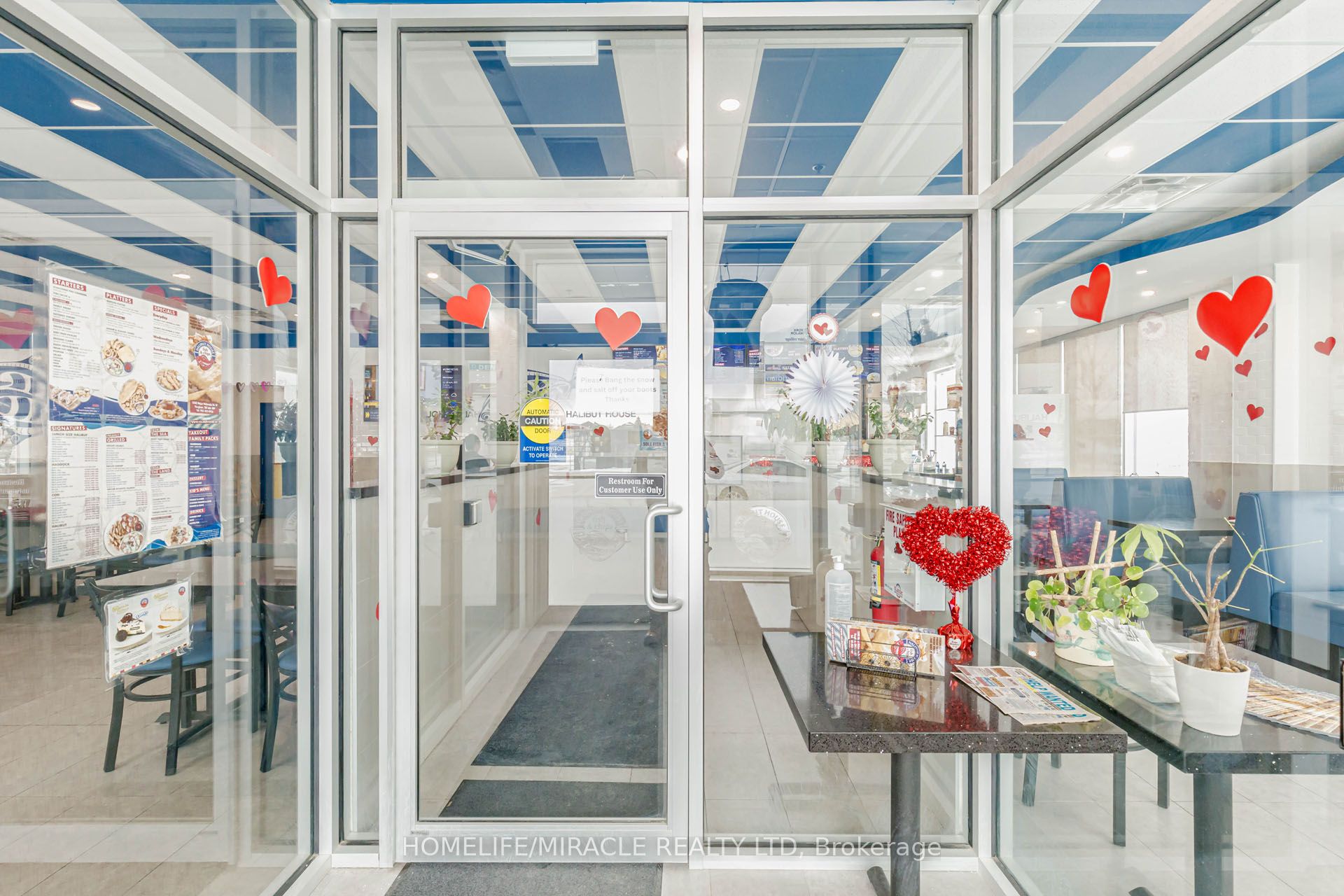 1840 Major Mackenzie Drive 6 & 7 Property Photo 3