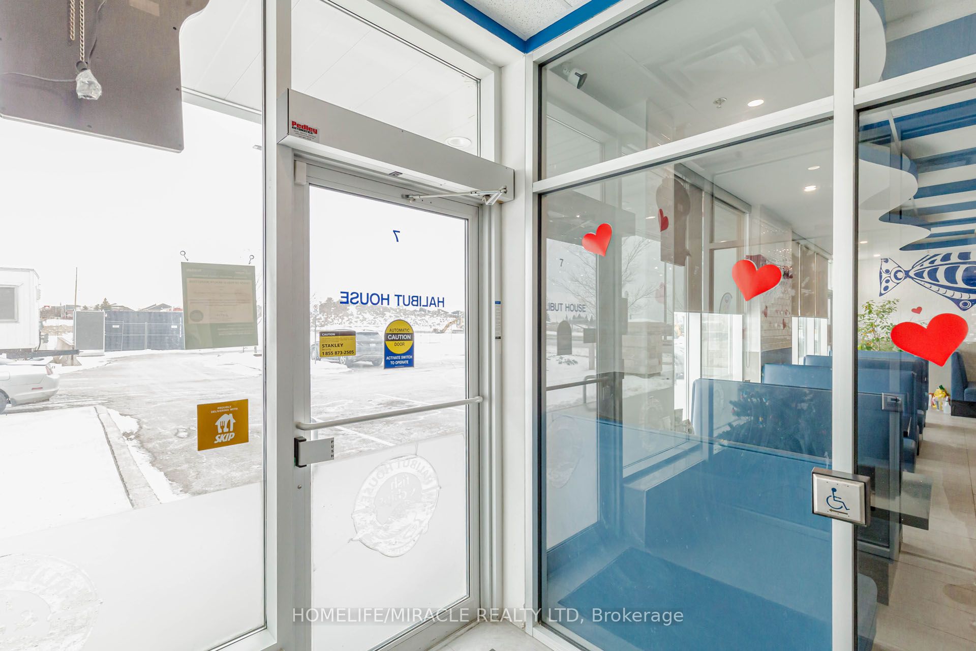 1840 Major Mackenzie Drive 6 & 7 Property Photo 4