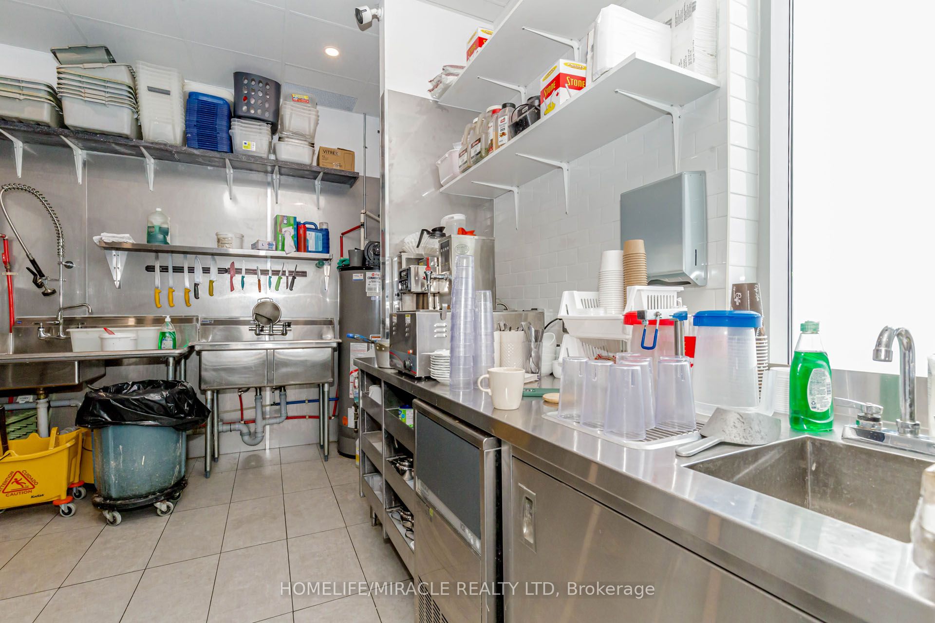 1840 Major Mackenzie Drive 6 & 7 Property Photo 21