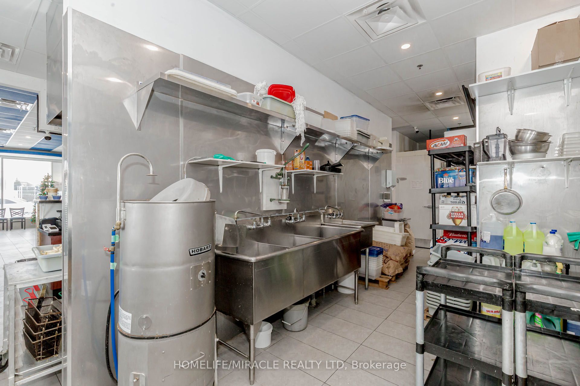 1840 Major Mackenzie Drive 6 & 7 Property Photo 25