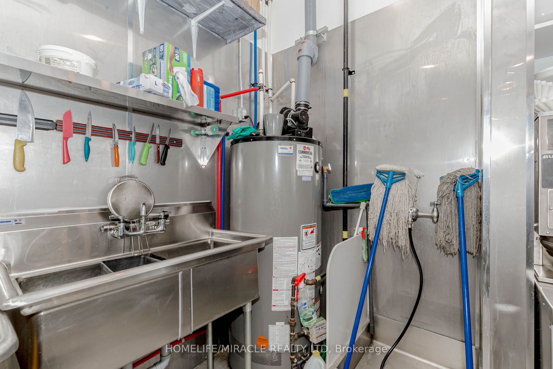 1840 Major Mackenzie Drive 6 & 7 Property Photo 27