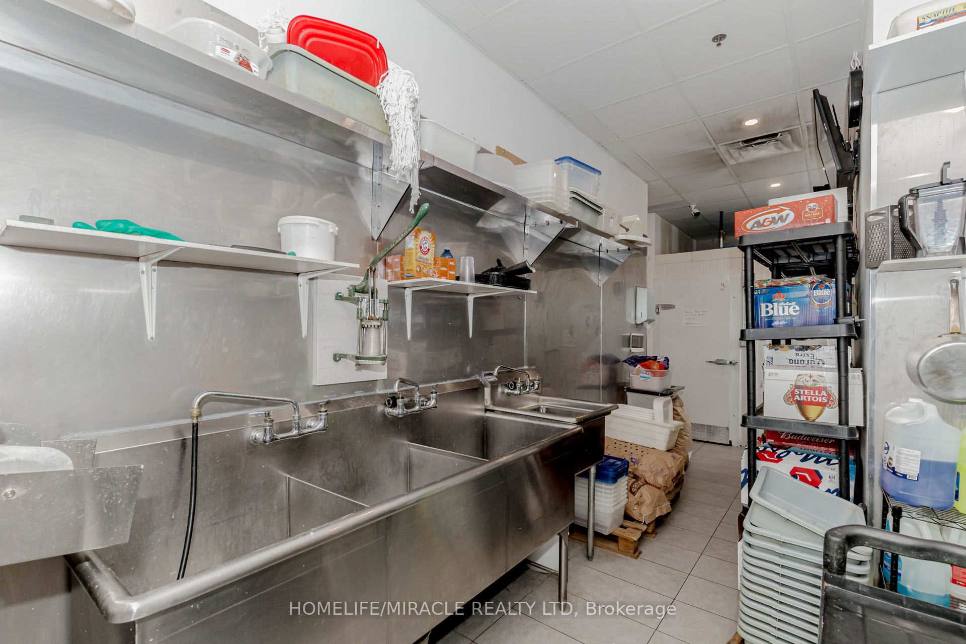 1840 Major Mackenzie Drive 6 & 7 Property Photo 29