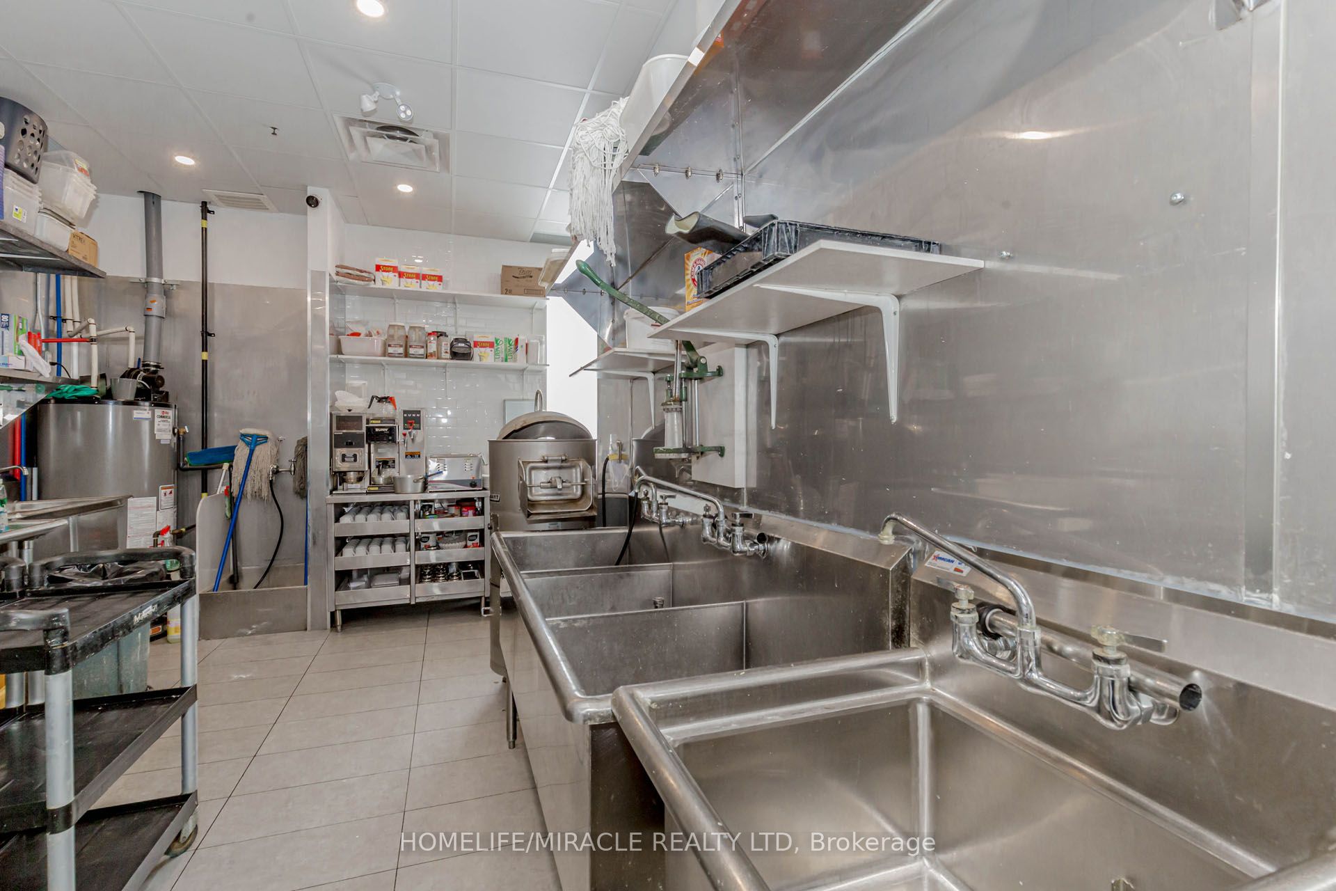 1840 Major Mackenzie Drive 6 & 7 Property Photo 31