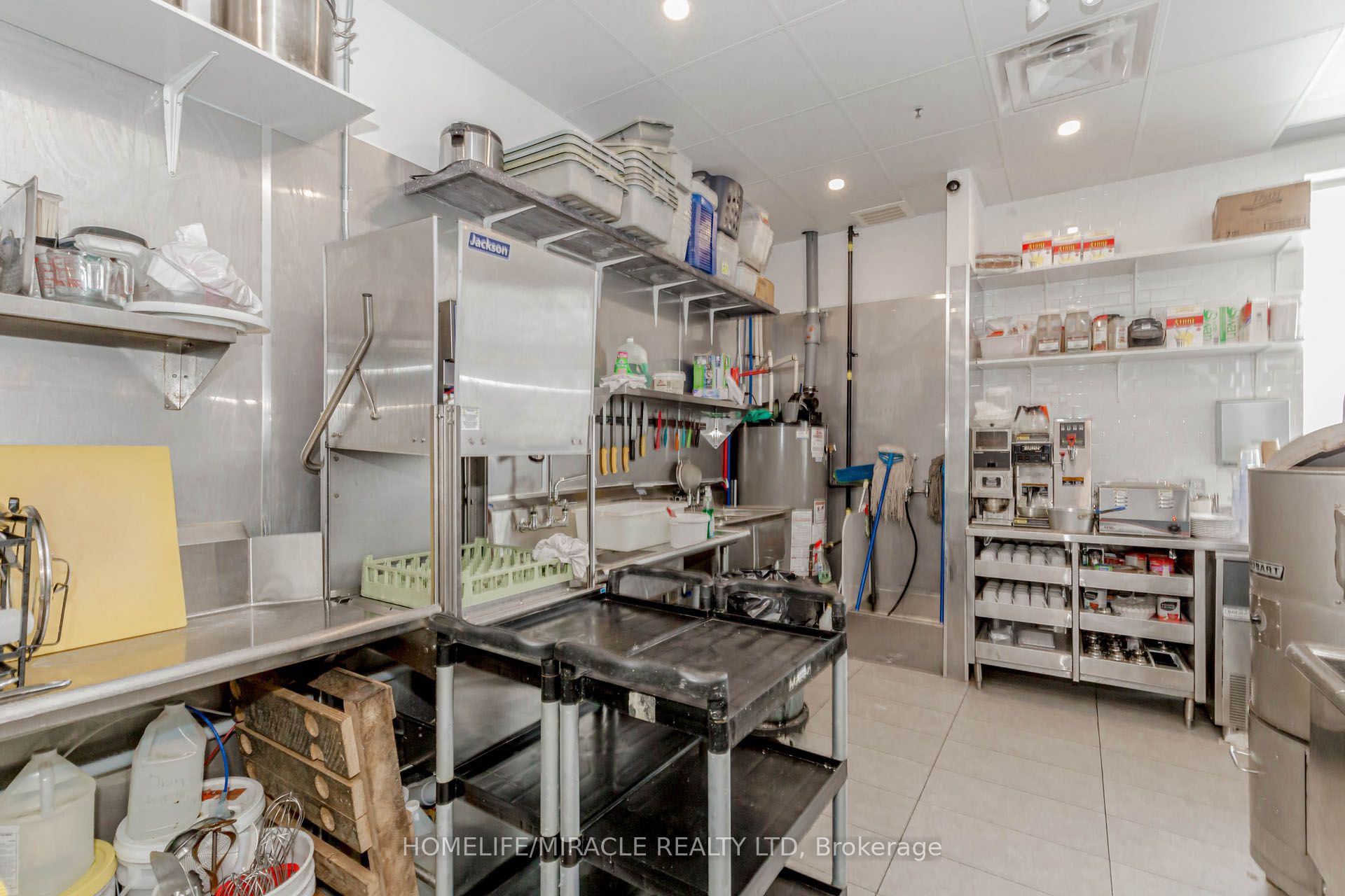 1840 Major Mackenzie Drive 6 & 7 Property Photo 32