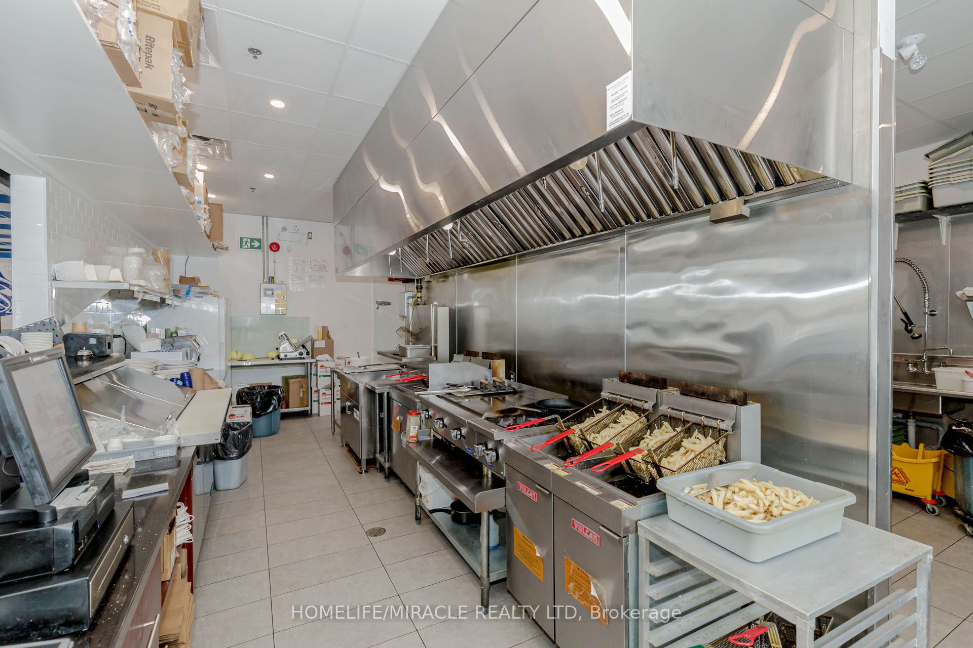 1840 Major Mackenzie Drive 6 & 7 Property Photo 38