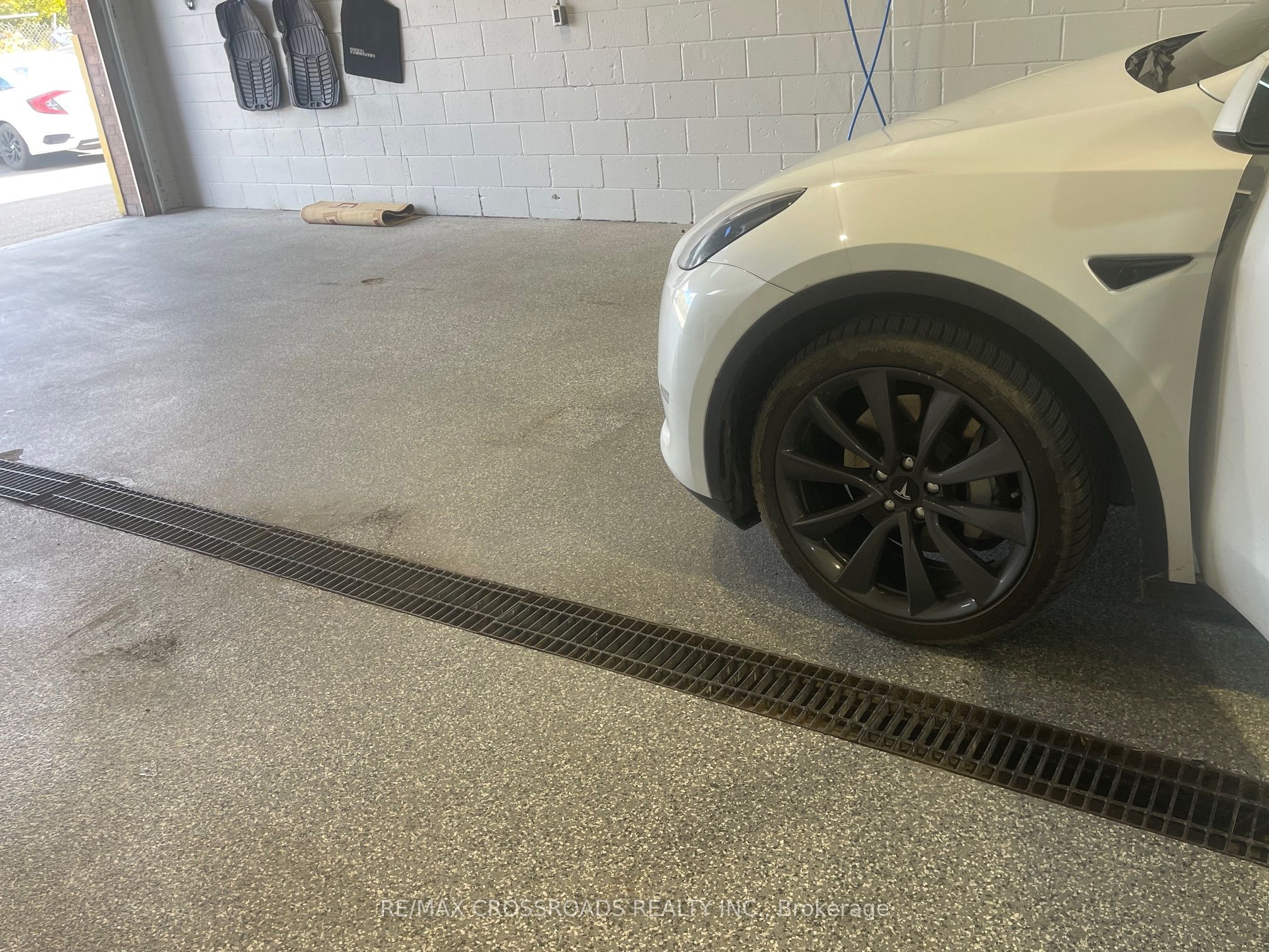 33 Peelar Road 2 Property Photo 6