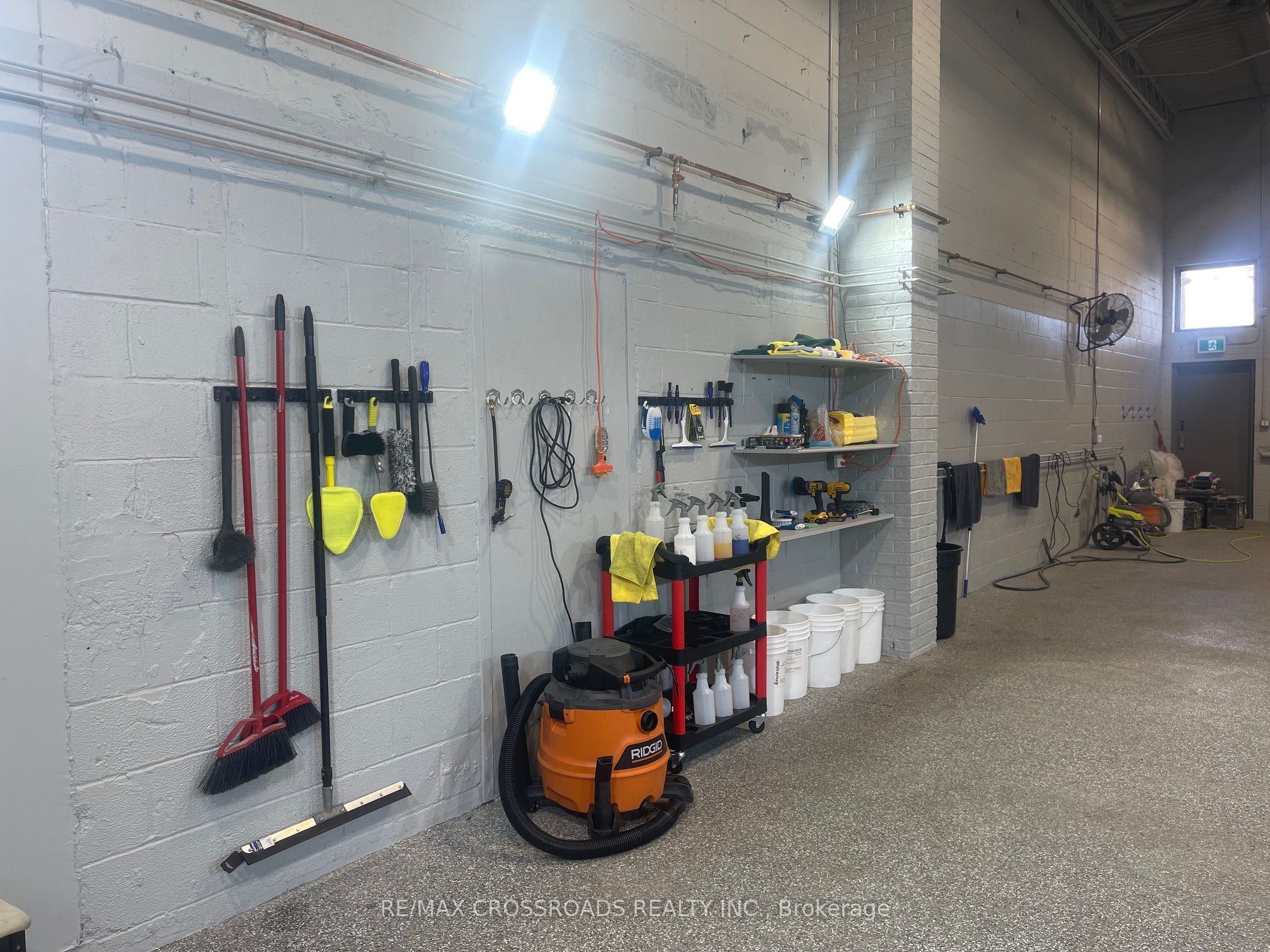 33 Peelar Road 2 Property Photo 11