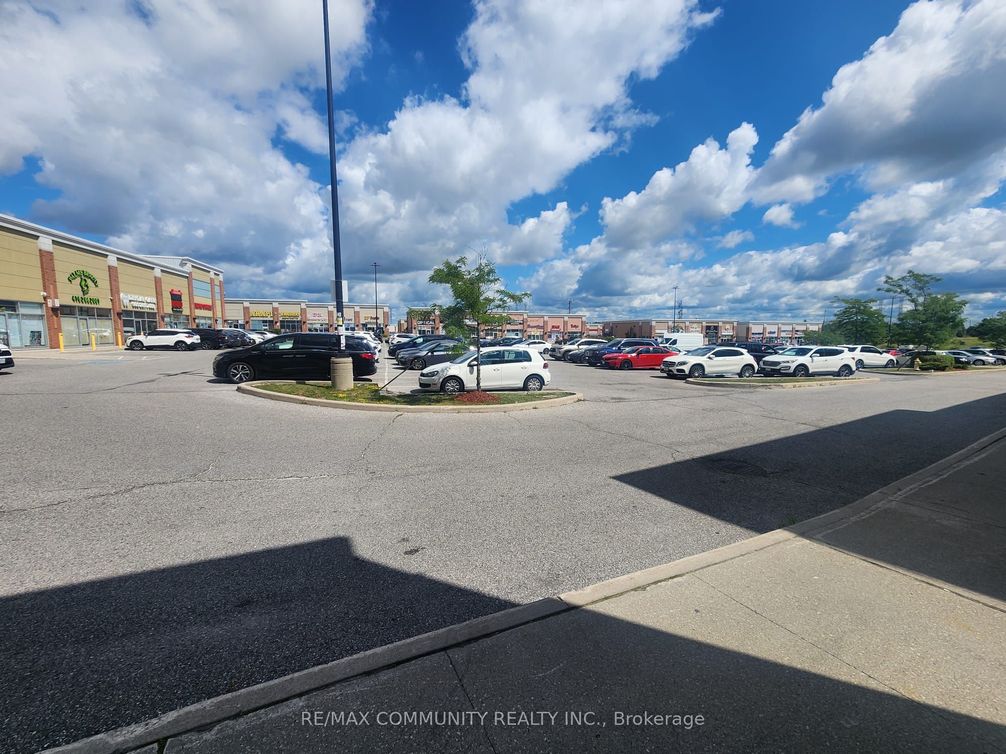 20 New Delhi Drive 72 Property Photo 5