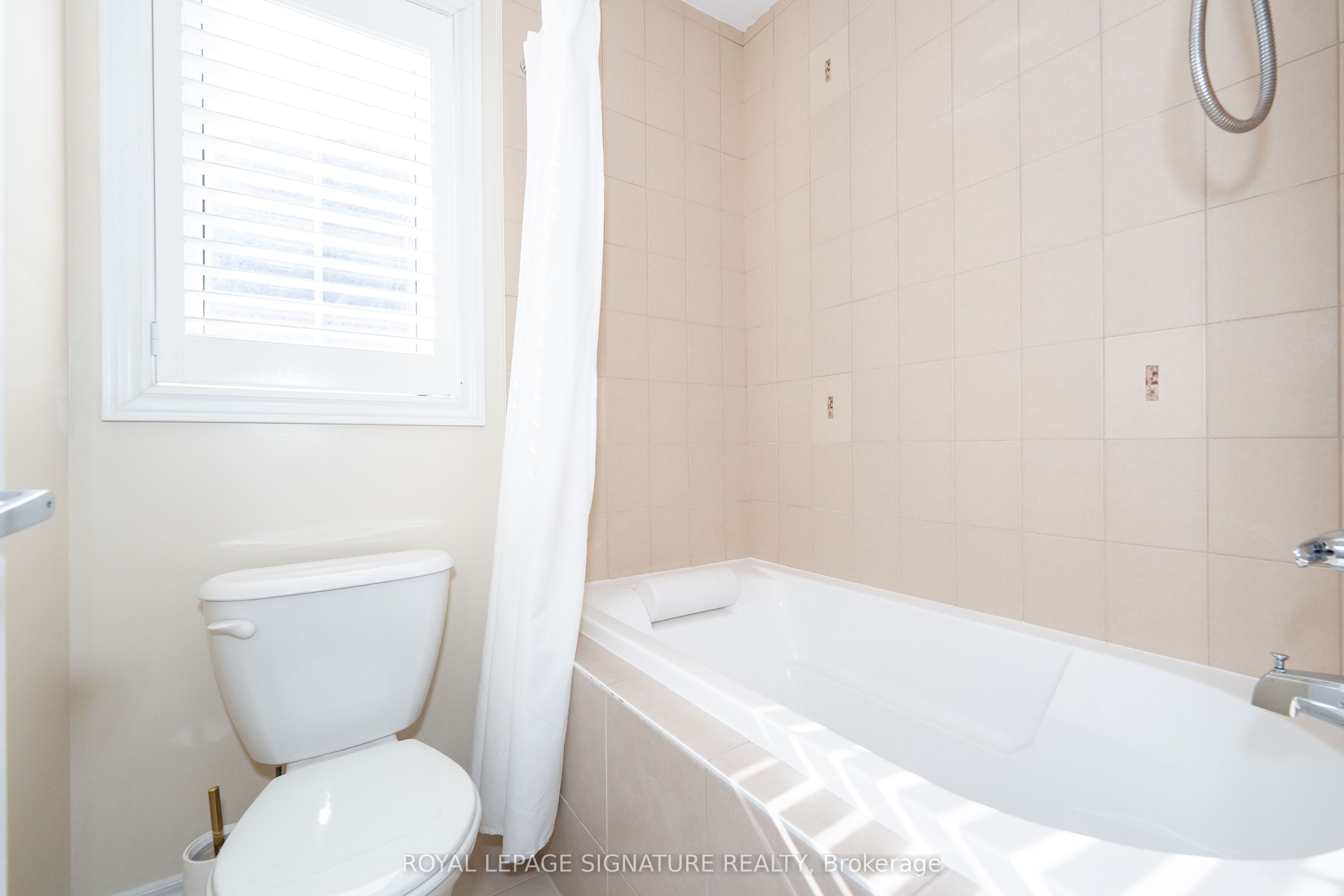 68 Lady Angela Lane Property Photo 26