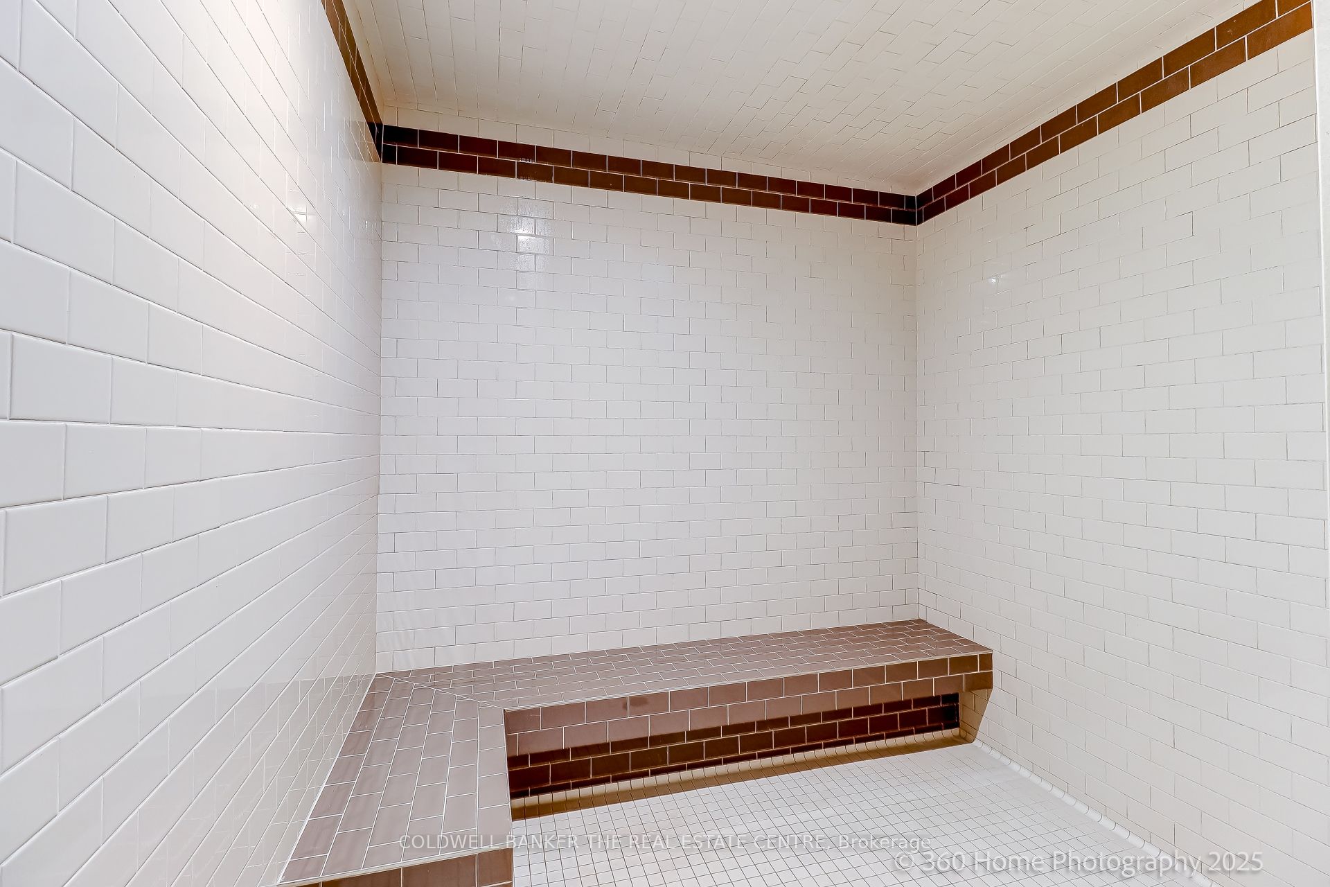 180 John West Way Property Photo 15