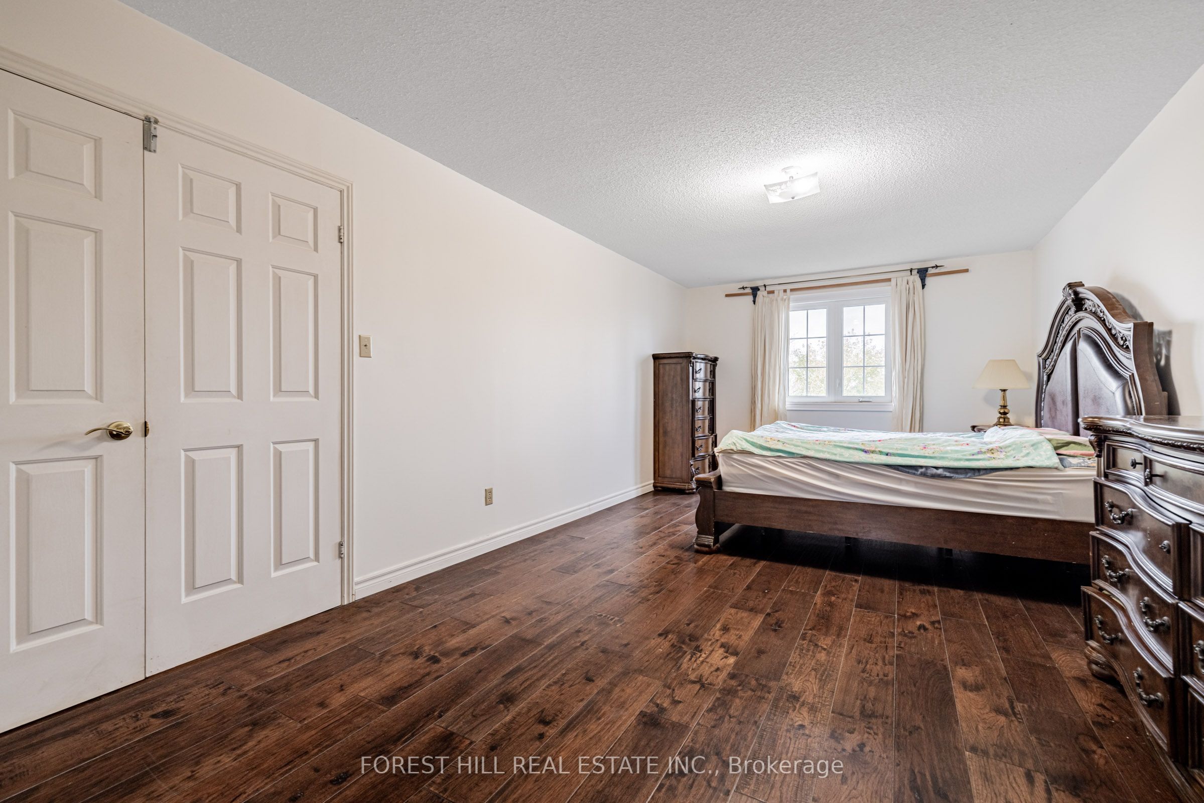 51 Briggs Avenue Property Photo 22