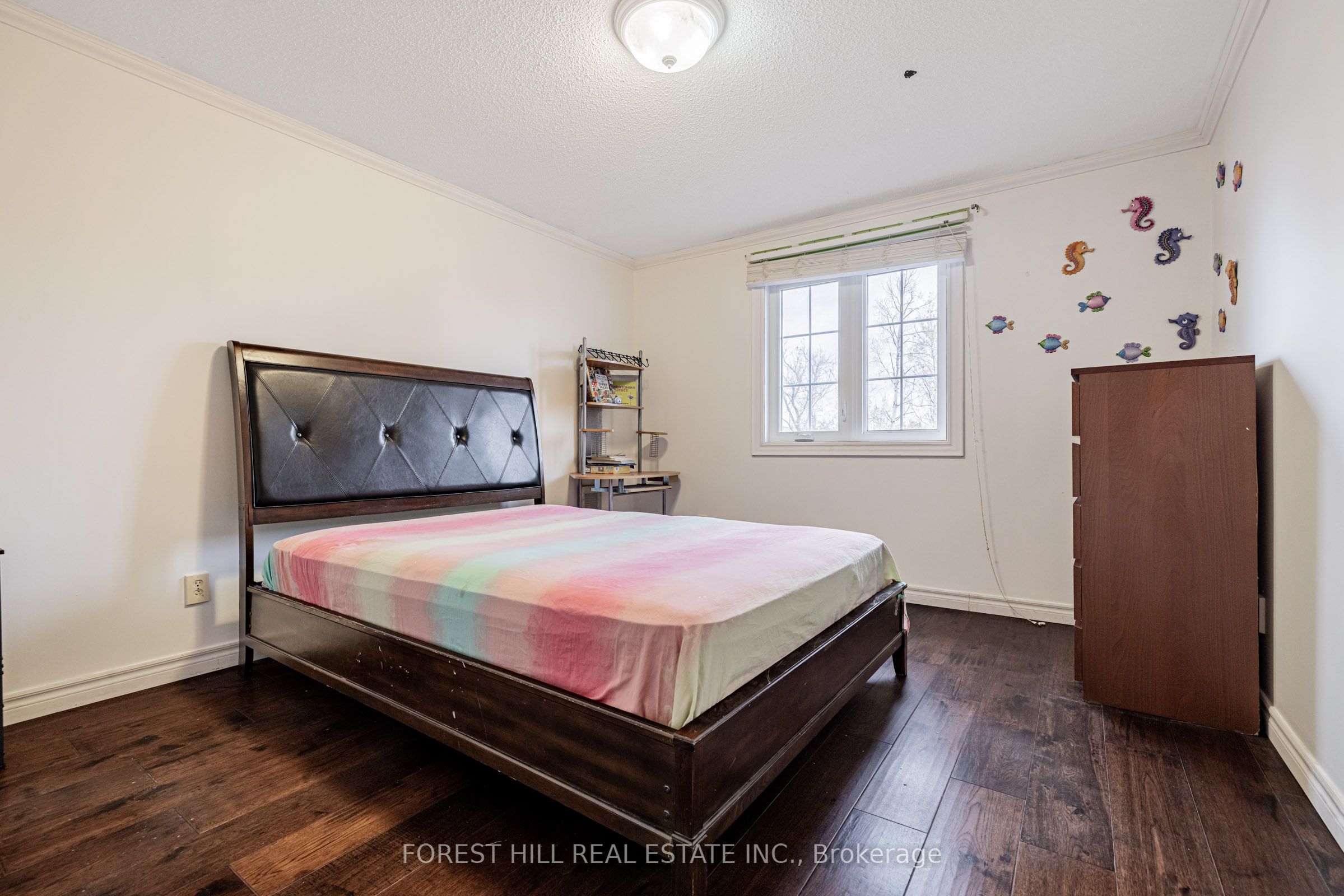 51 Briggs Avenue Property Photo 27