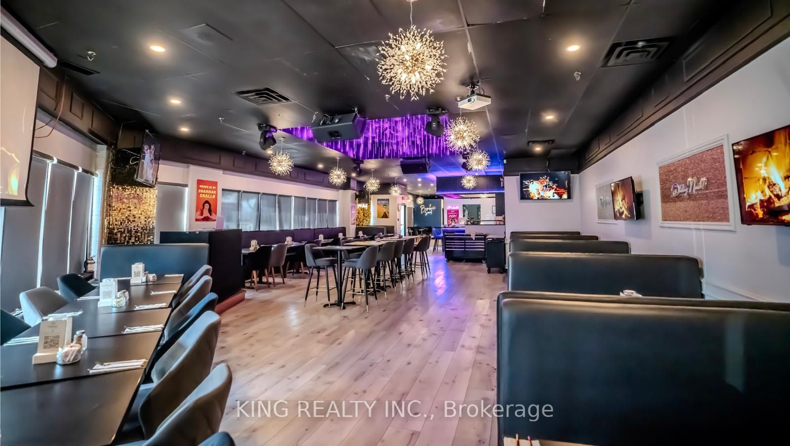 3300 Steeles Ave W Property Photo 3