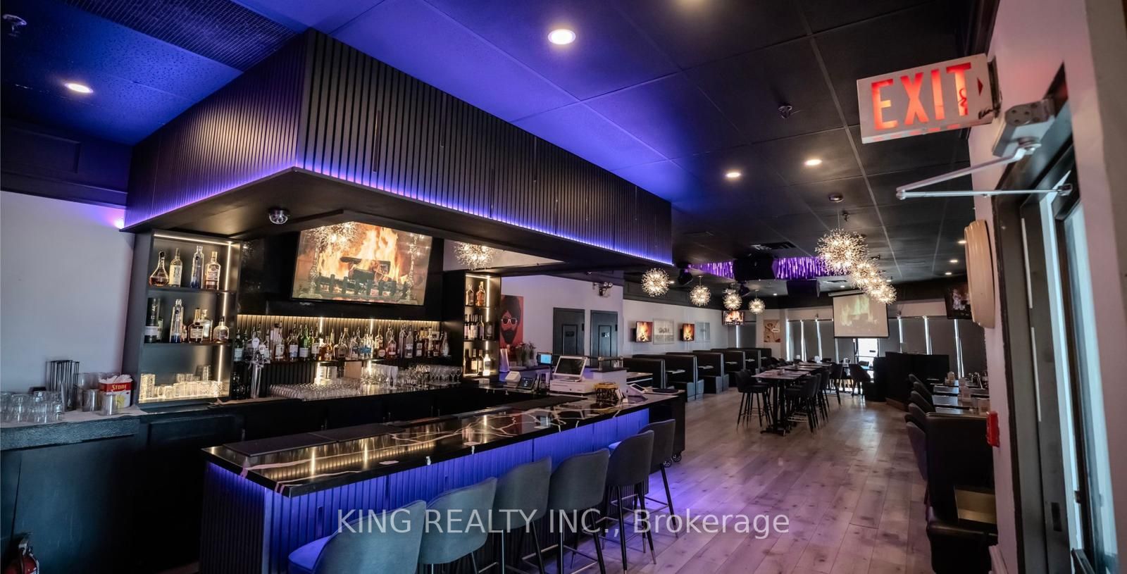 3300 Steeles Ave W Property Photo 6