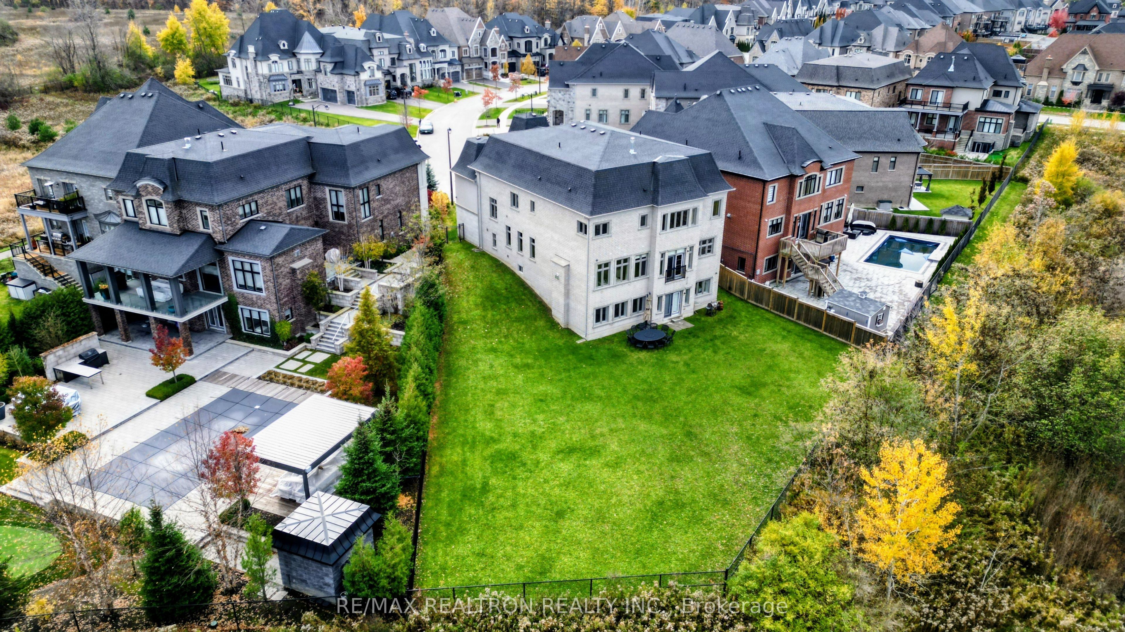 56 Ria Court Property Photo 8