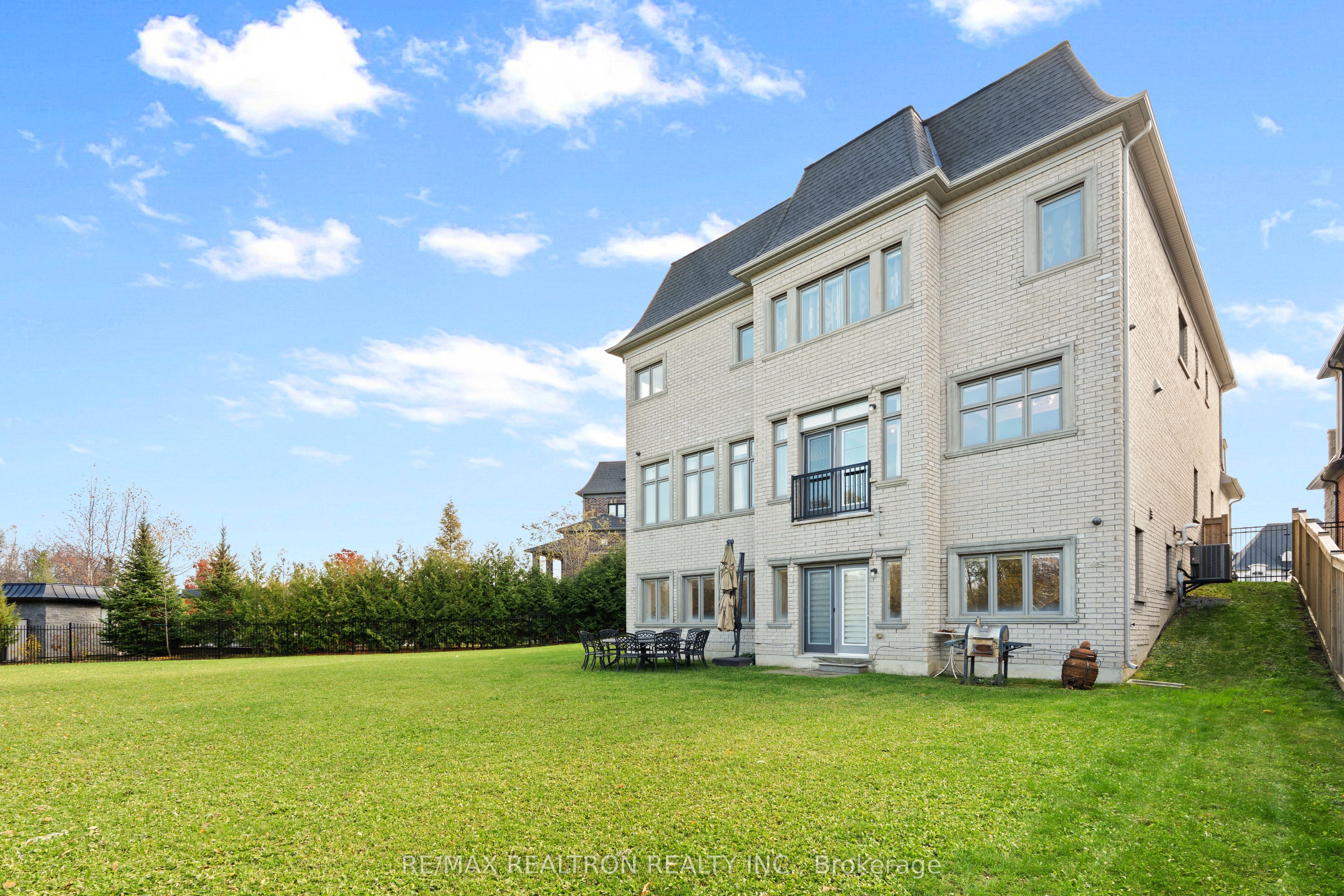 56 Ria Court Property Photo 44