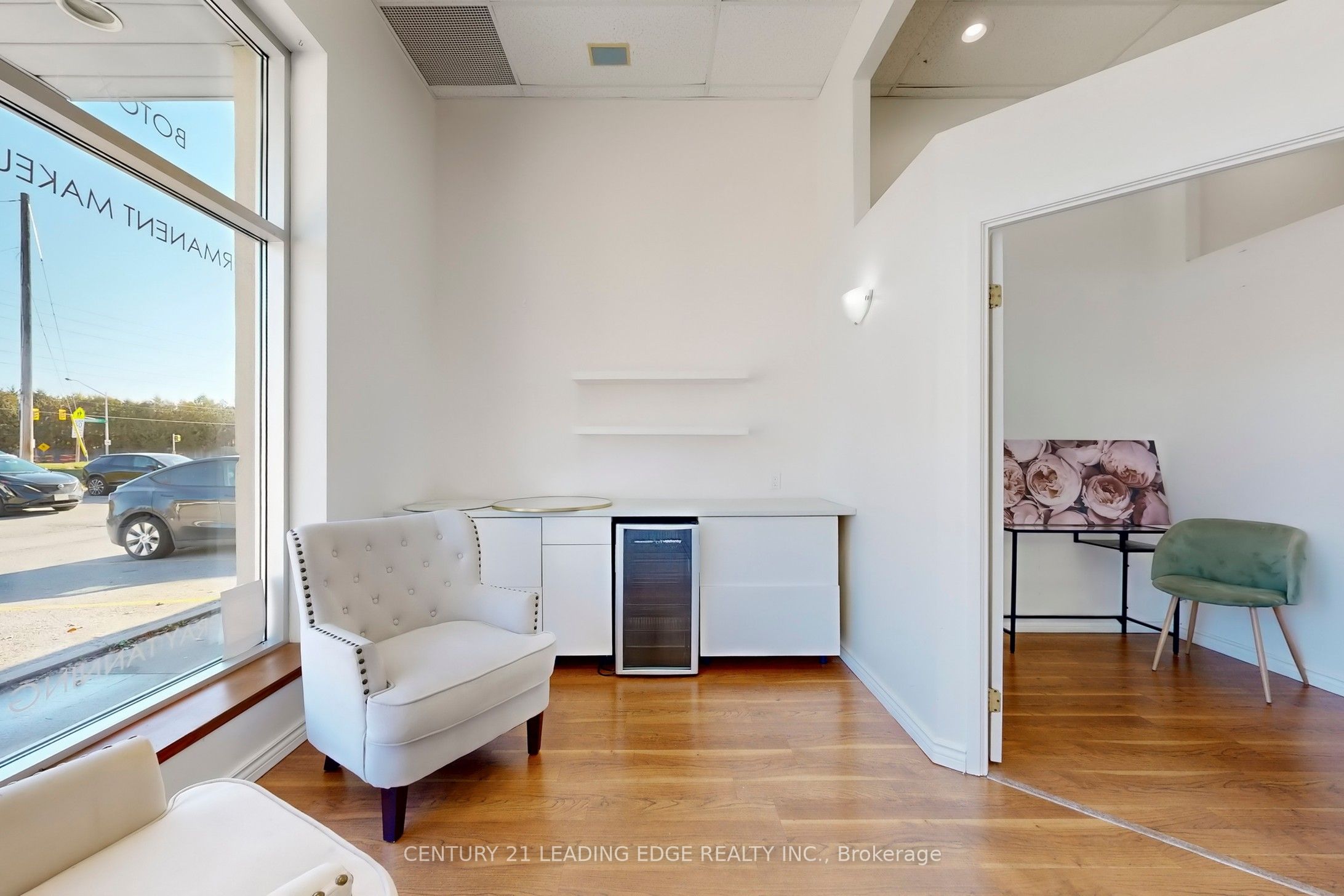 17080 Bathurst Street W 5 Property Photo 4