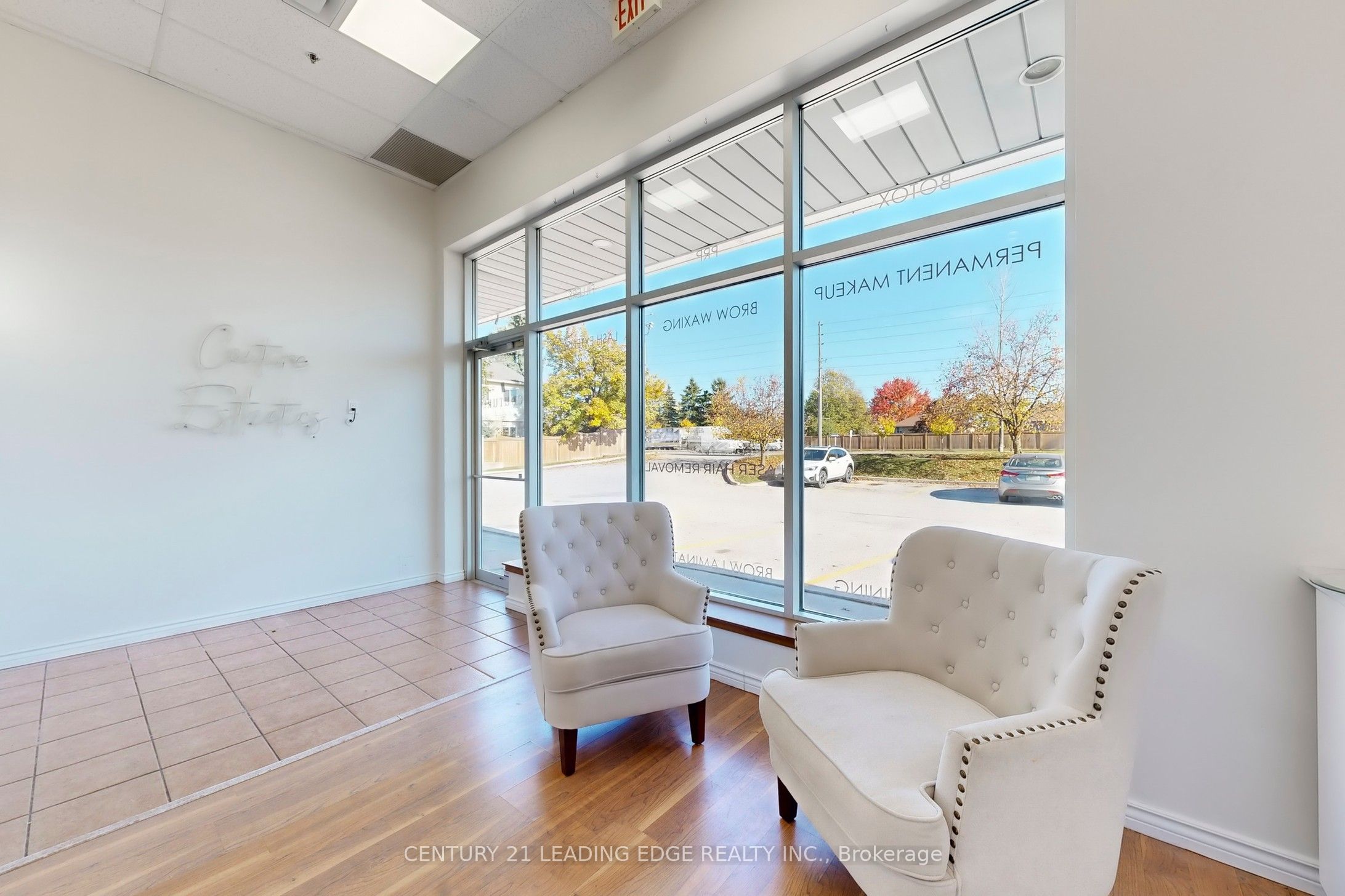 17080 Bathurst Street W 5 Property Photo 6