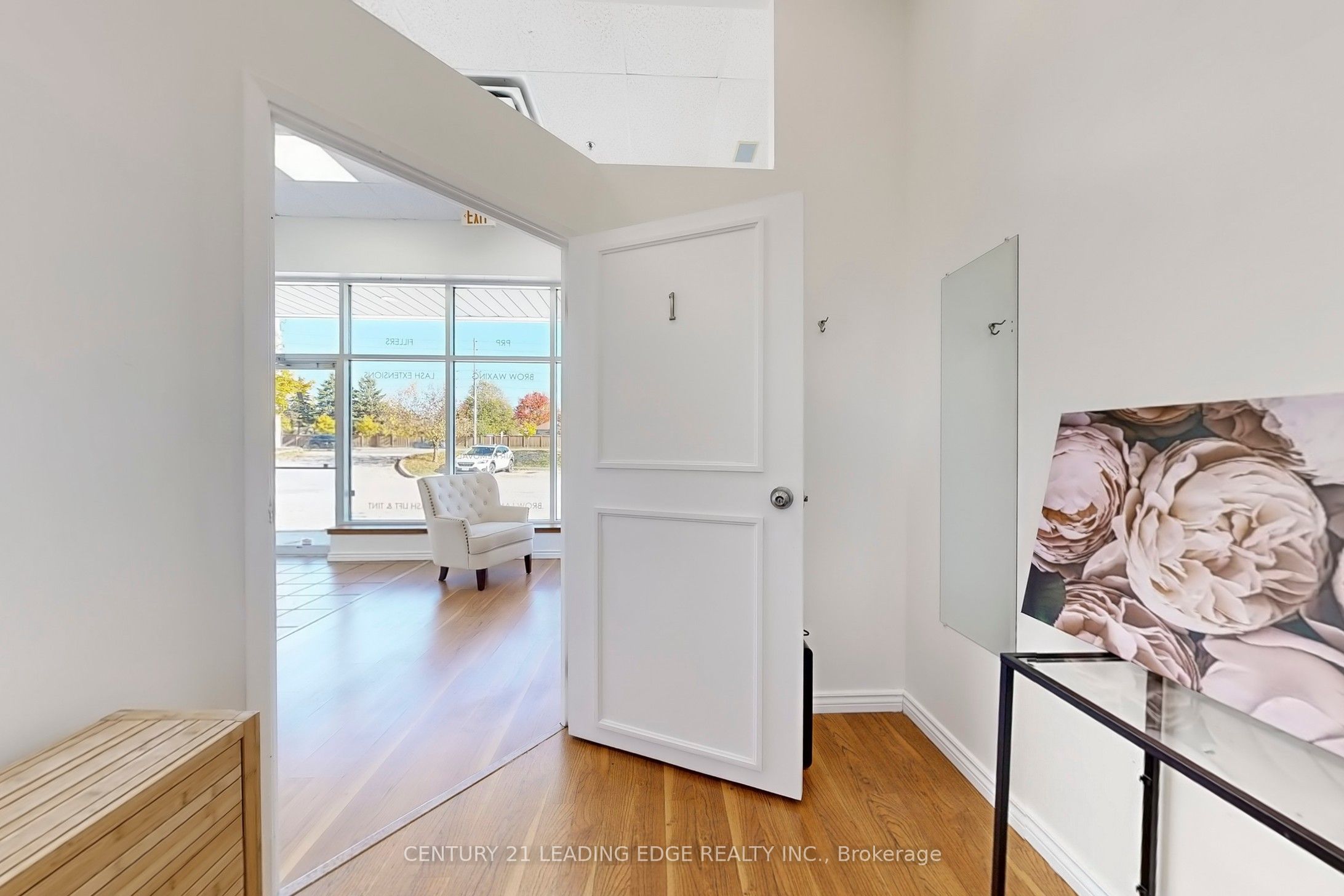 17080 Bathurst Street W 5 Property Photo 8