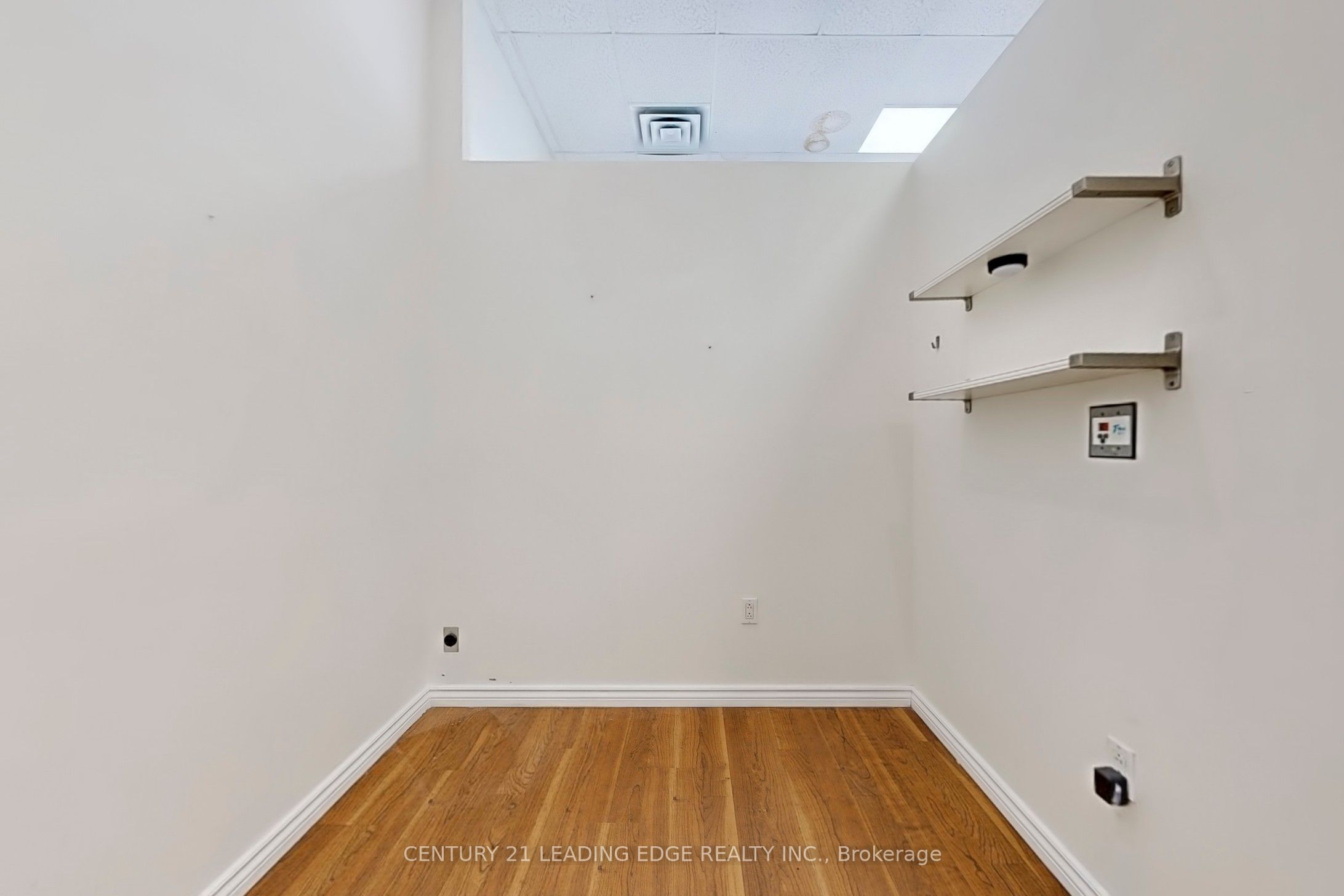 17080 Bathurst Street W 5 Property Photo 10
