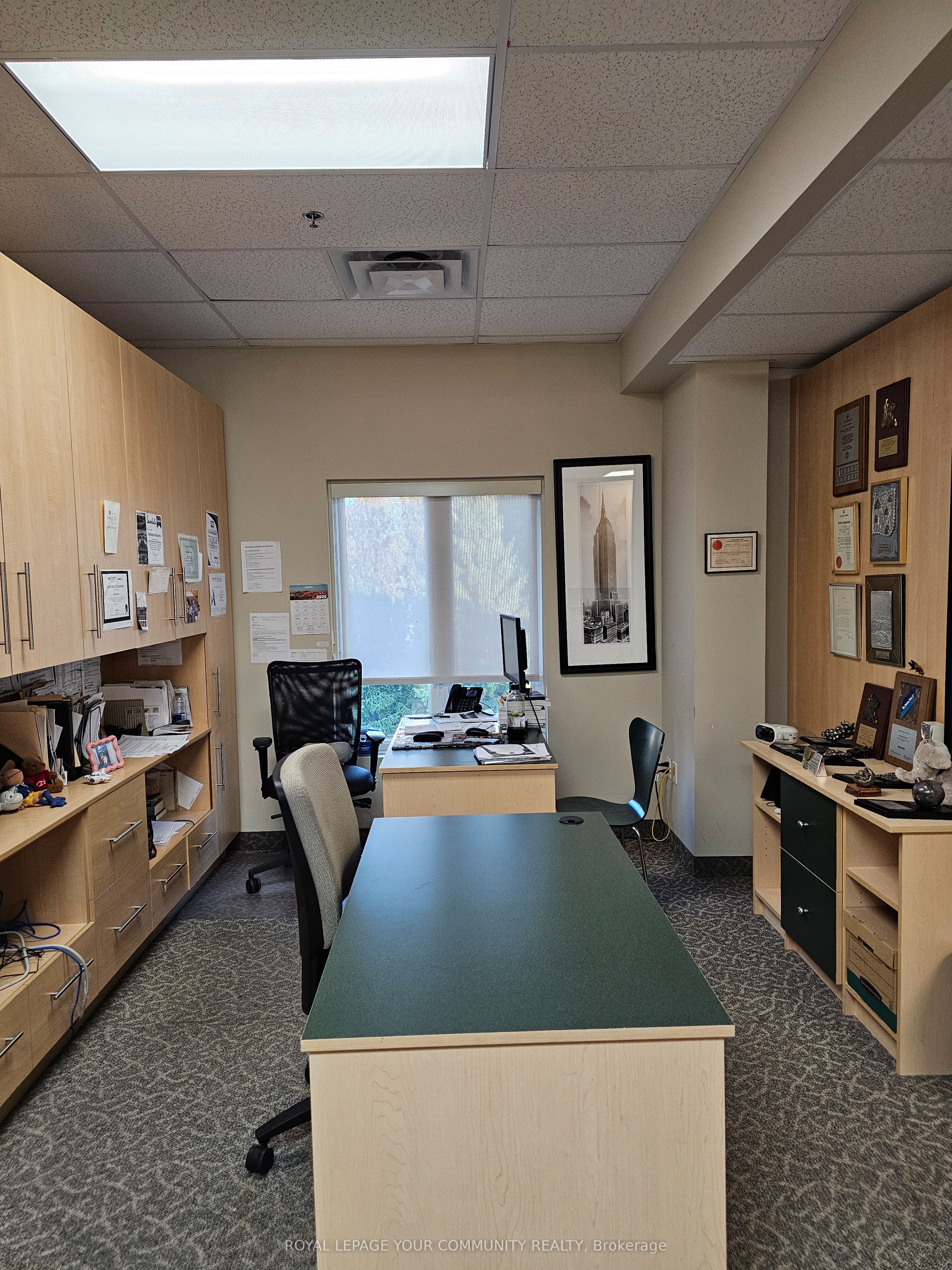 7851 Dufferin St Property Photo 8