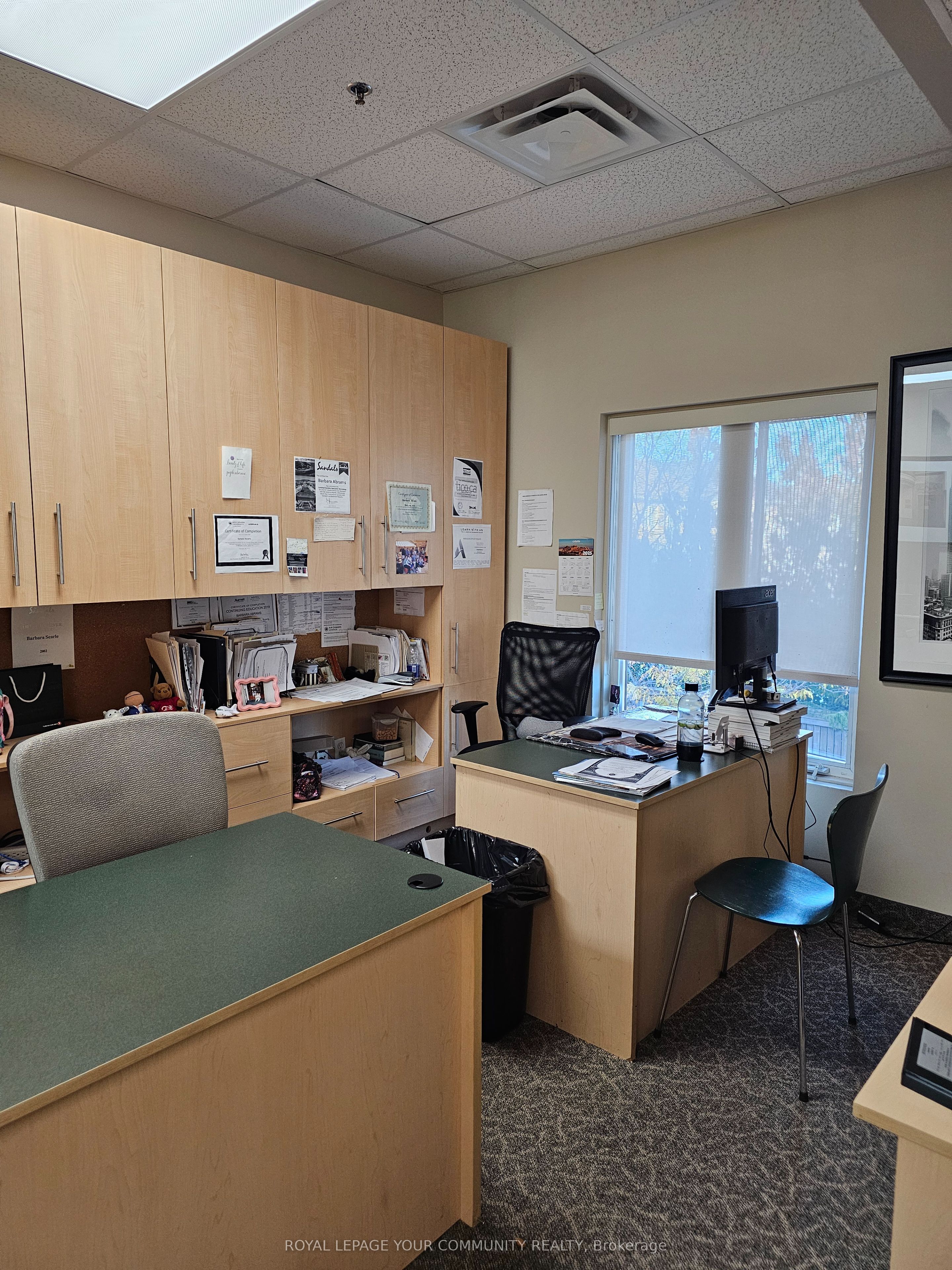 7851 Dufferin St Property Photo 9