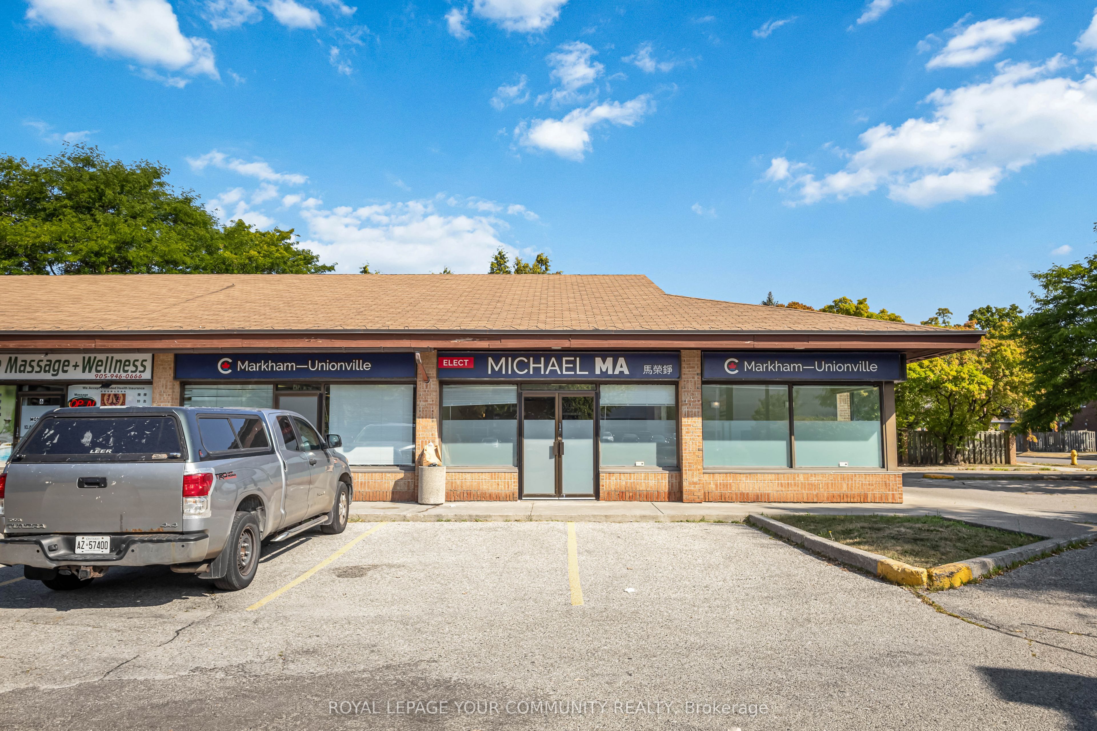 2 Corby Road 8 Property Photo 2