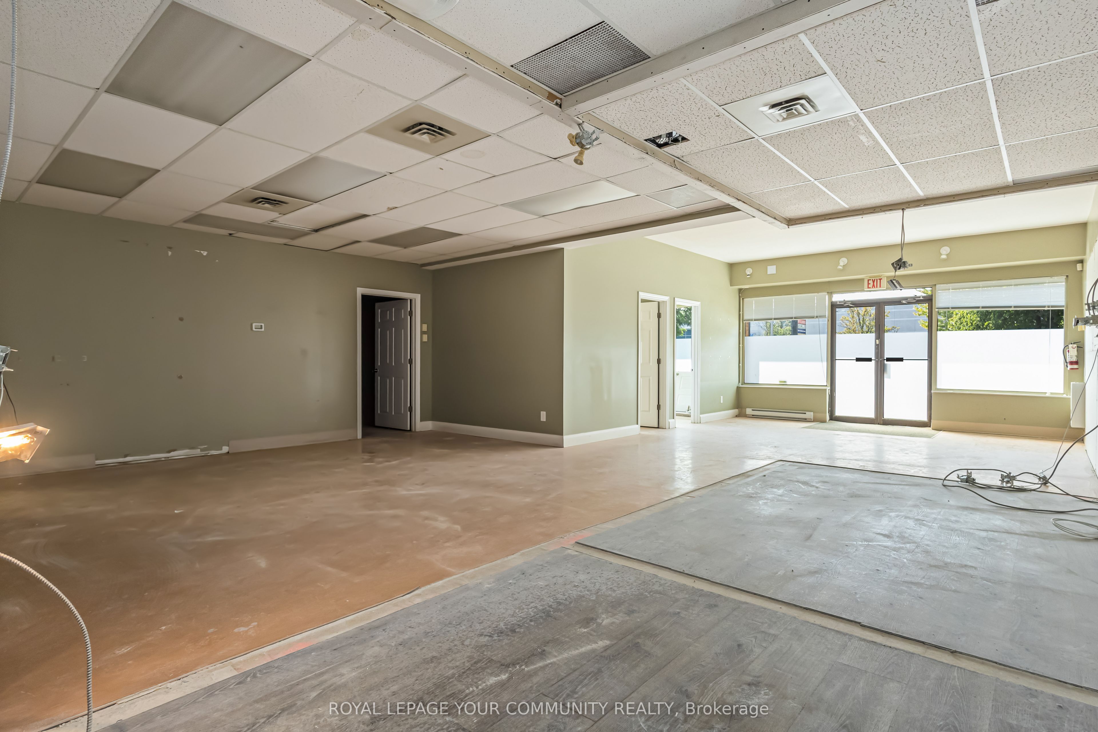 2 Corby Road 8 Property Photo 10