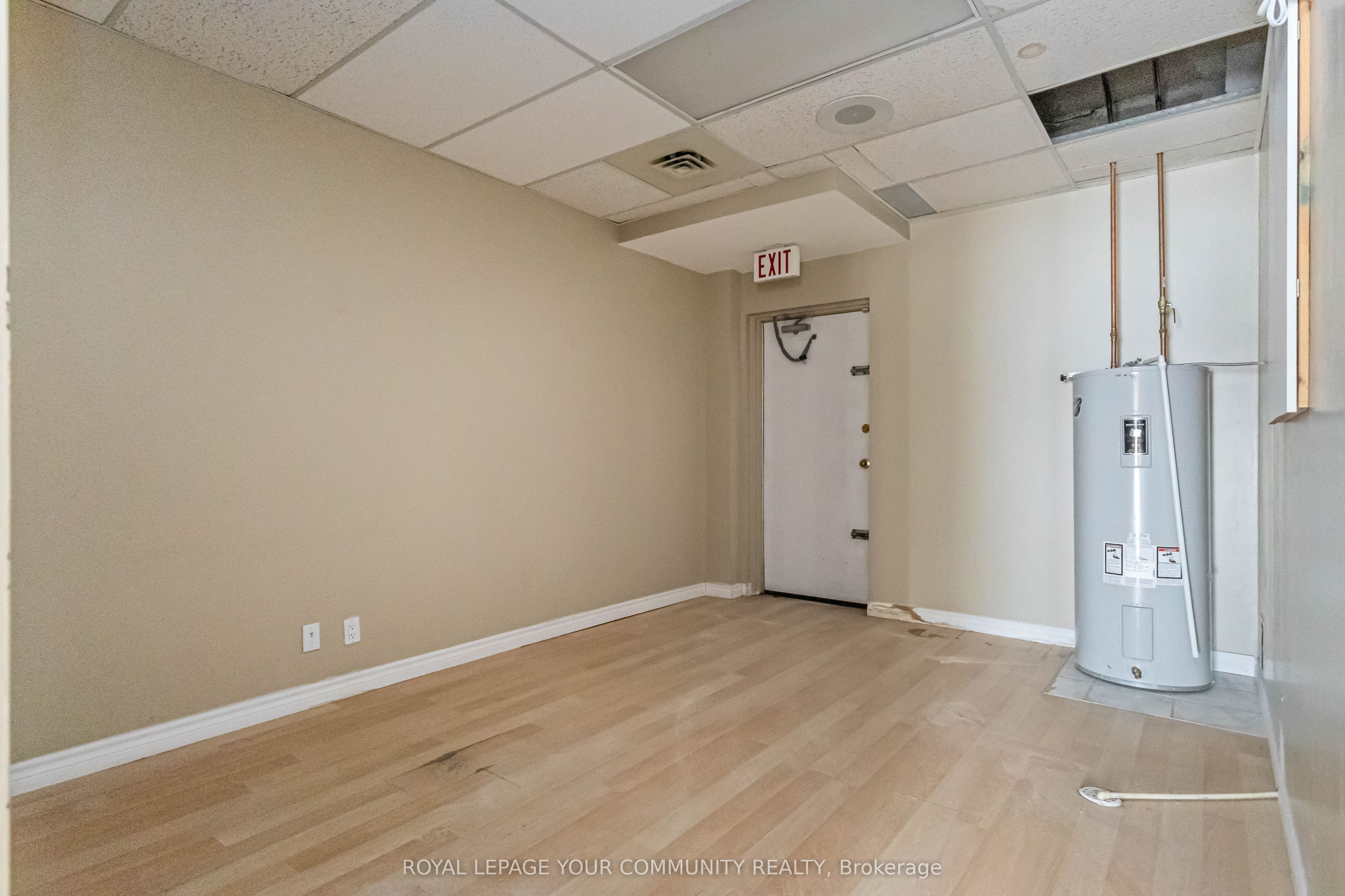 2 Corby Road 8 Property Photo 13