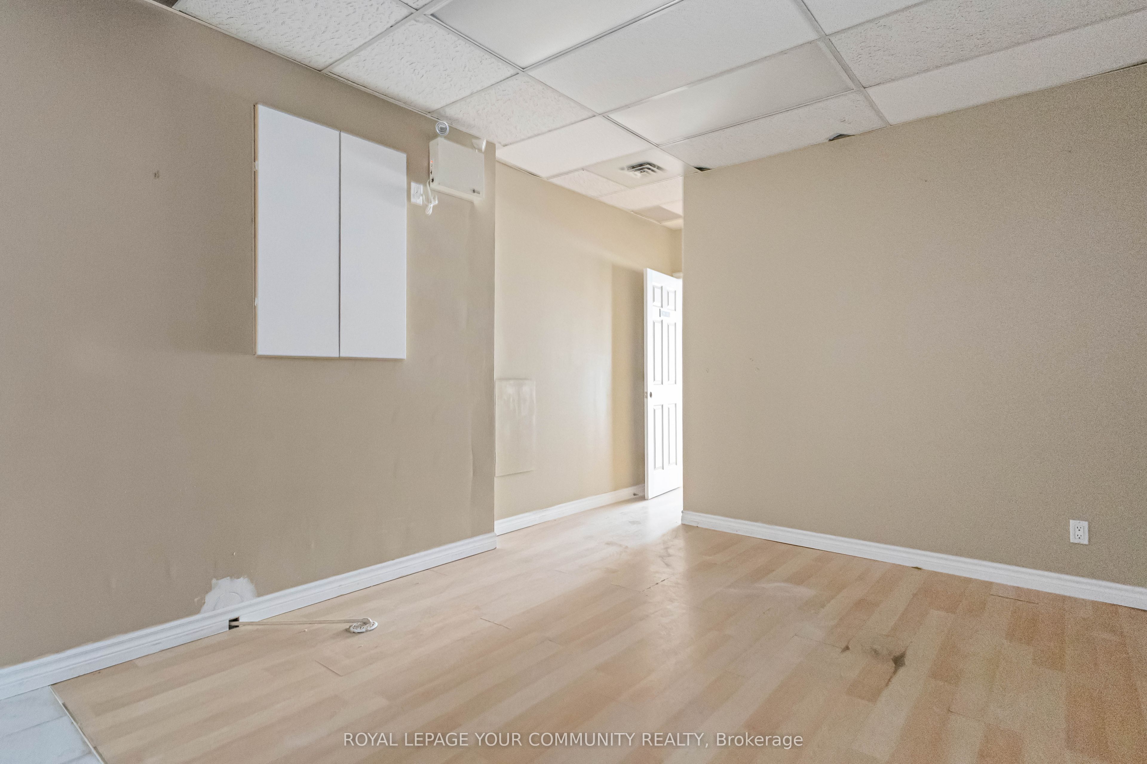 2 Corby Road 8 Property Photo 14